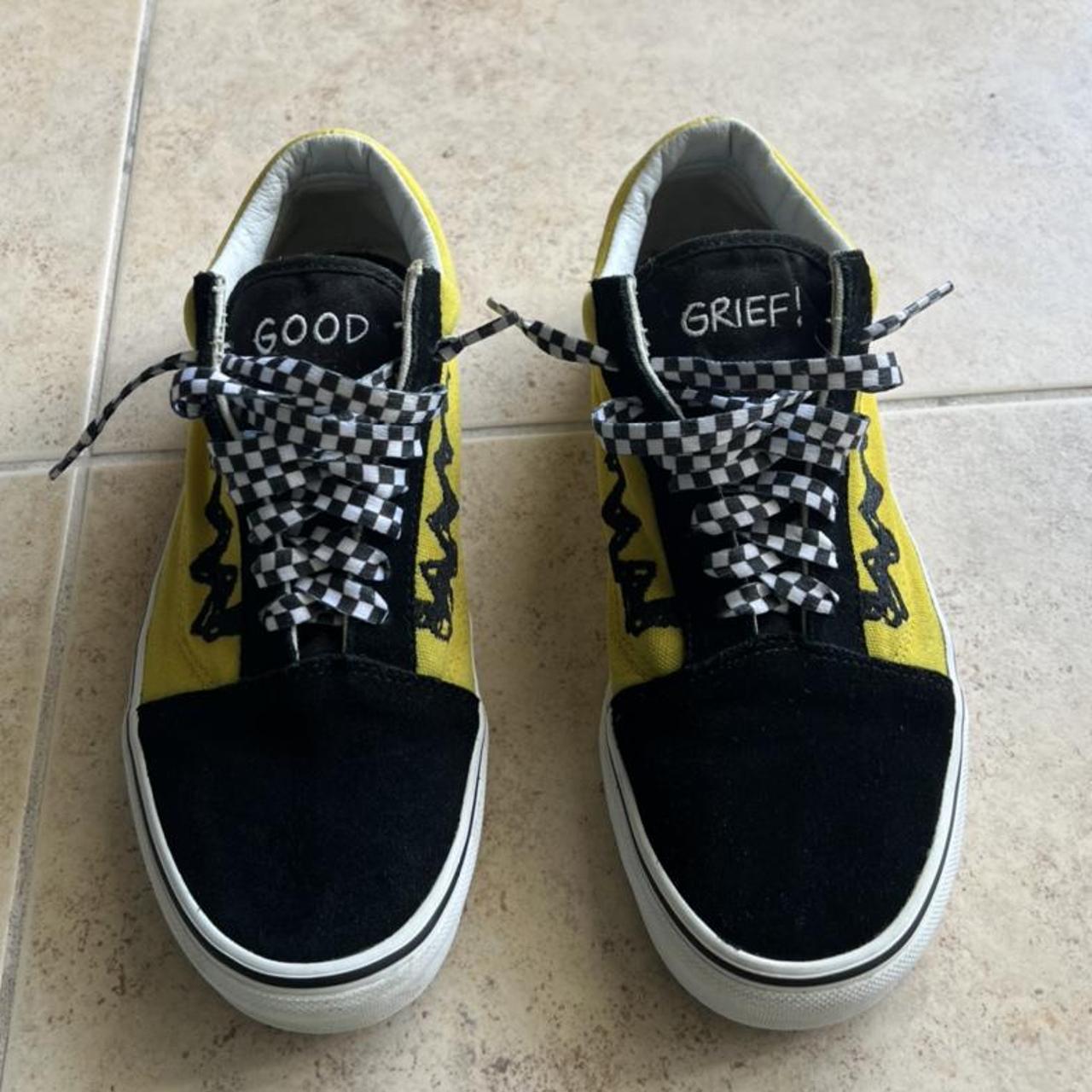 Vans peanuts old skool on sale yellow