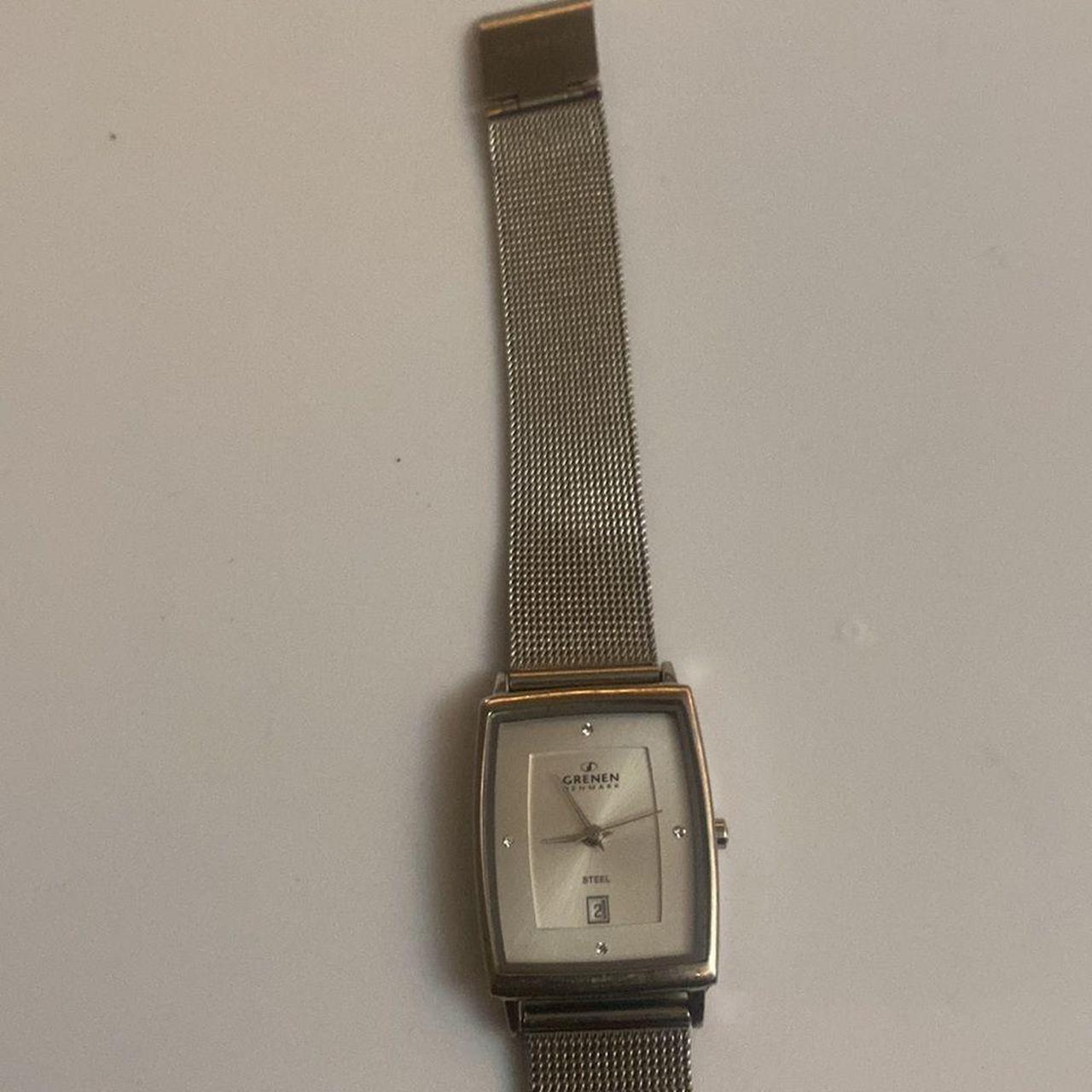 Product Image 2 - Watch is in excellent condition.