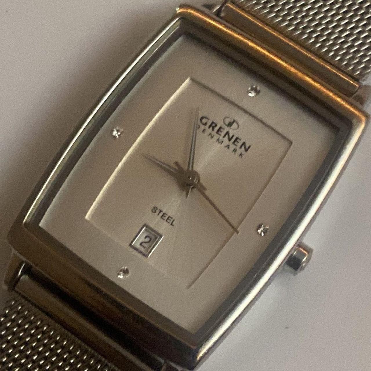 Product Image 3 - Watch is in excellent condition.