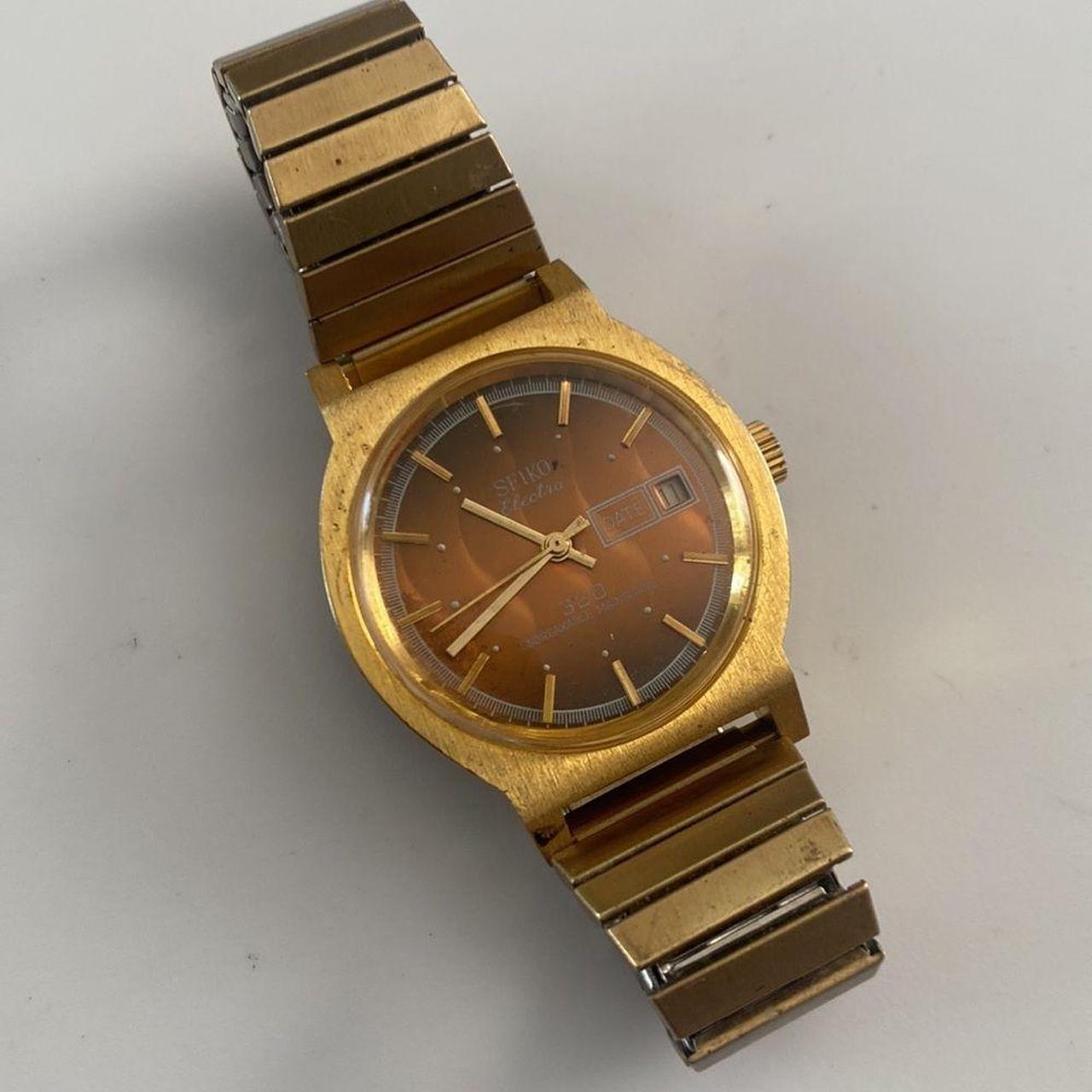 Product Image 2 - Watch is well loved but