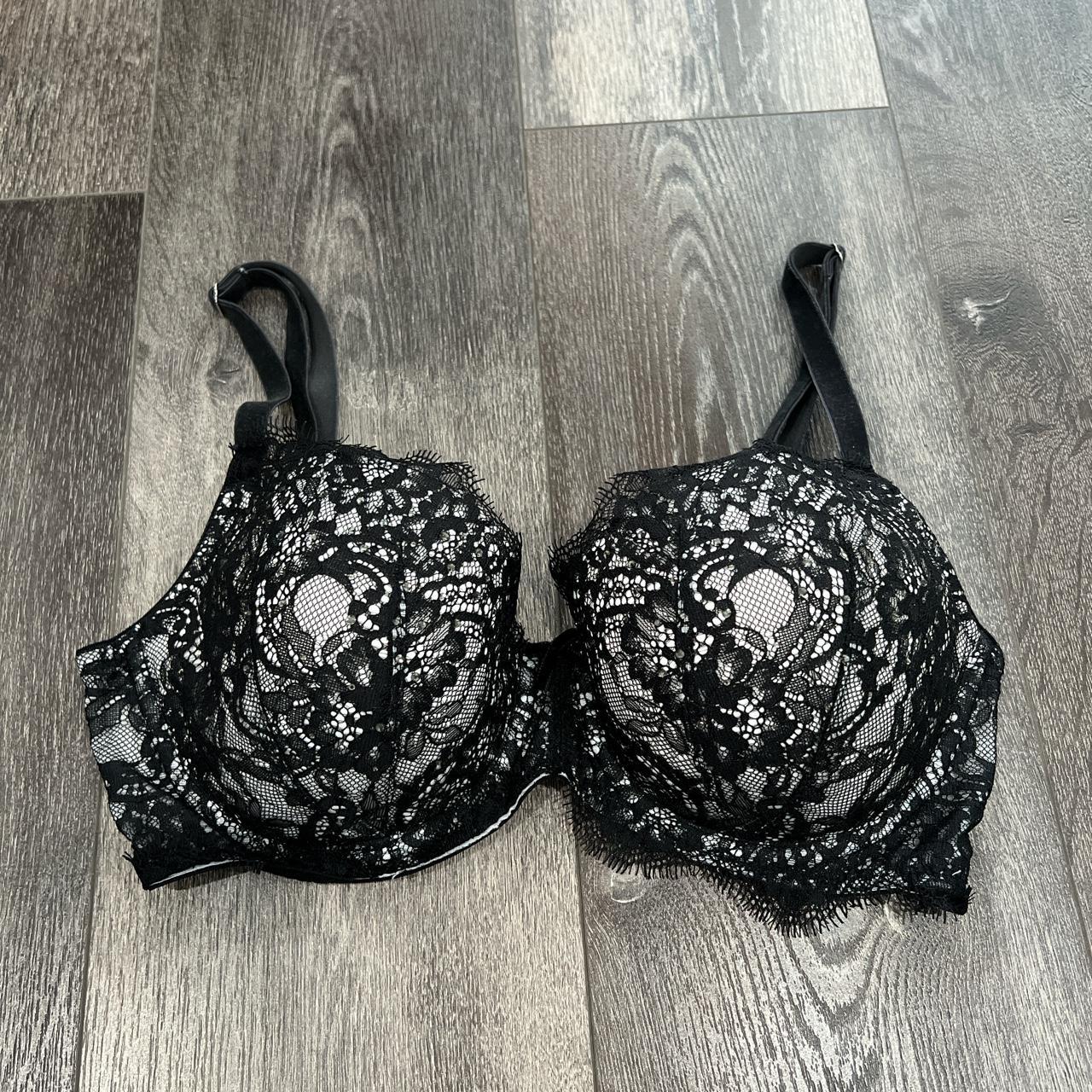 Victoria's Secret Dream Angels Unlined Bra Top in - Depop