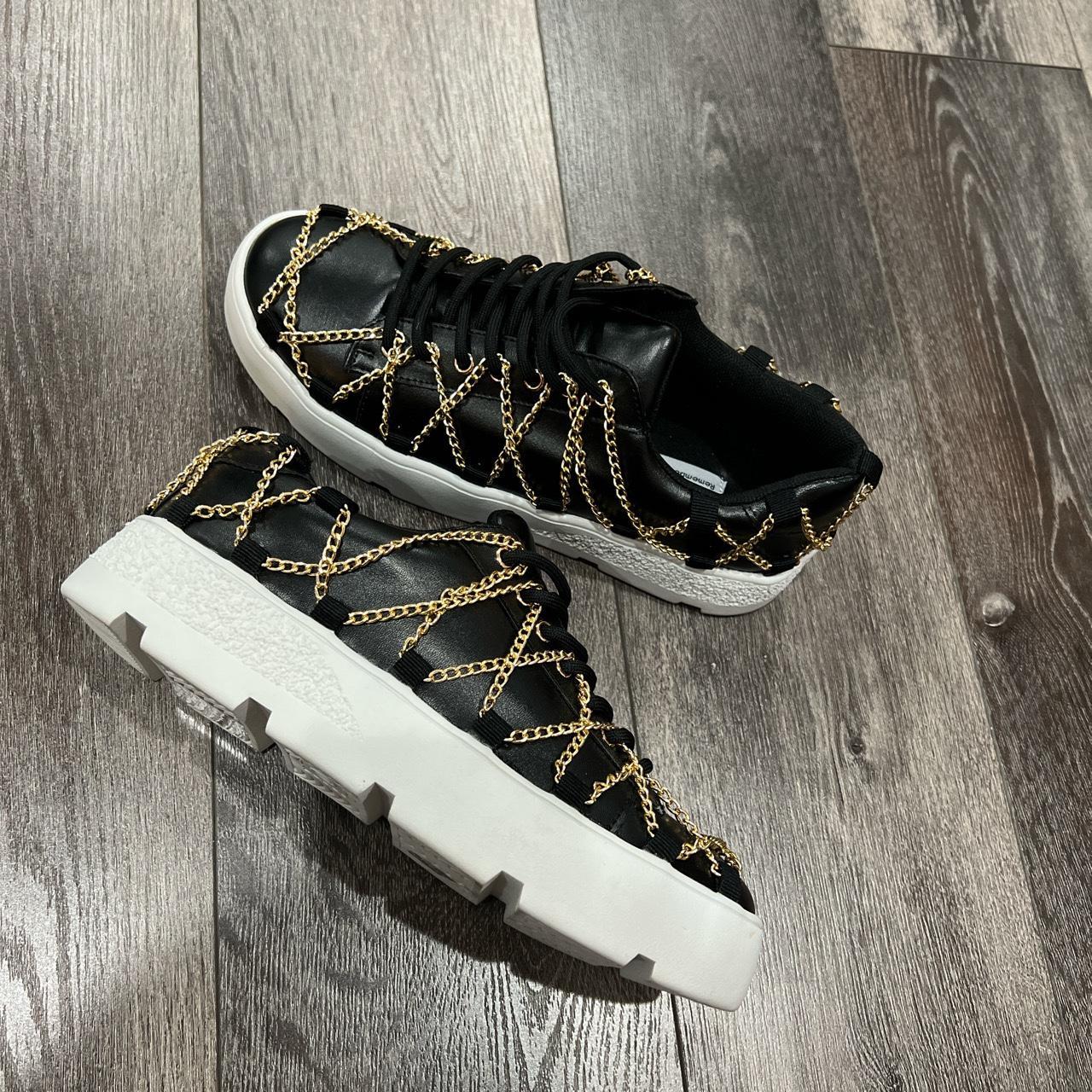 cape robbin sneakers women's