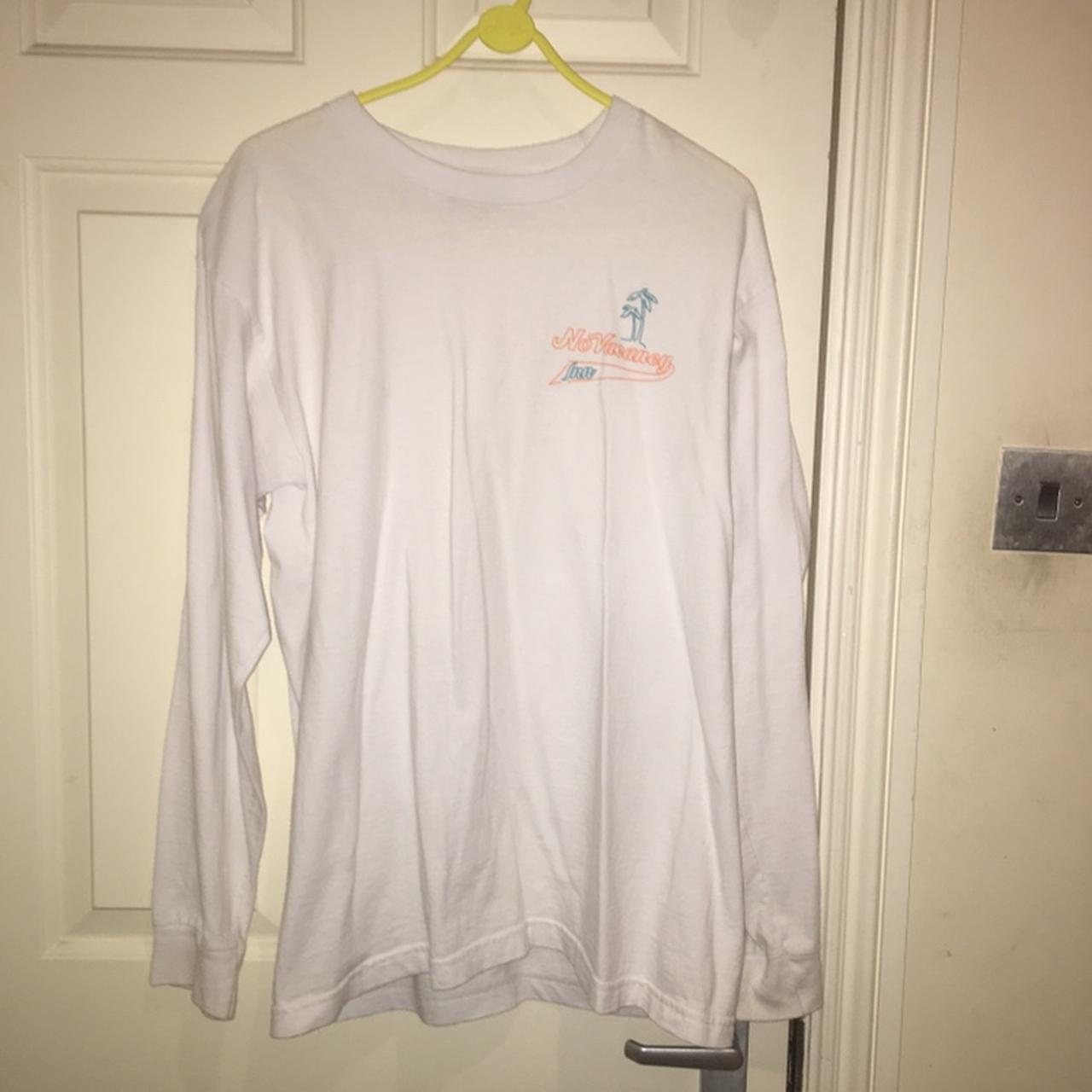No vacancy inn x vlone collaboration, long sleeve | Depop No vacancy inn x vlone collaboration, long sleeve | Depop
