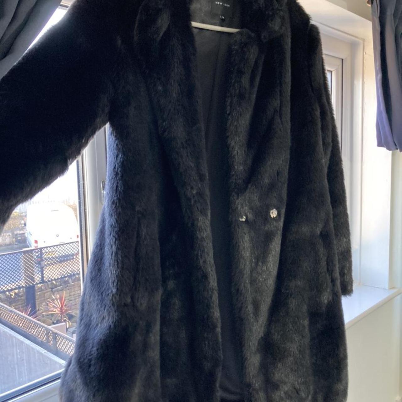 black faux fur coat size 22