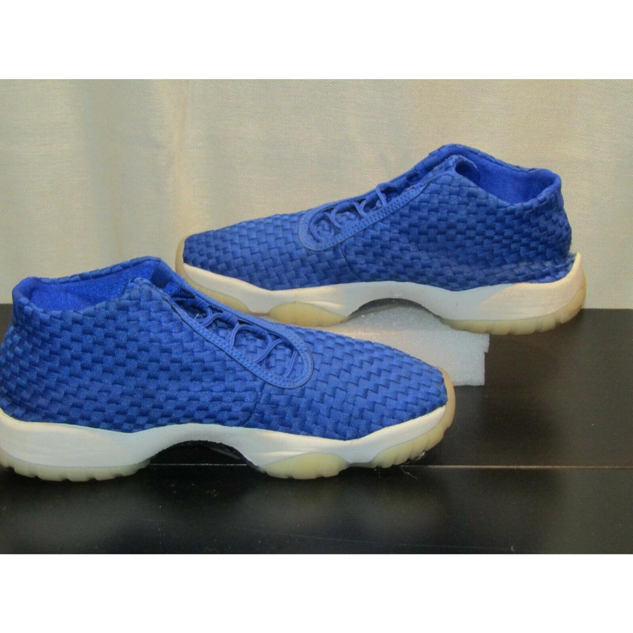 Air jordan store future royal