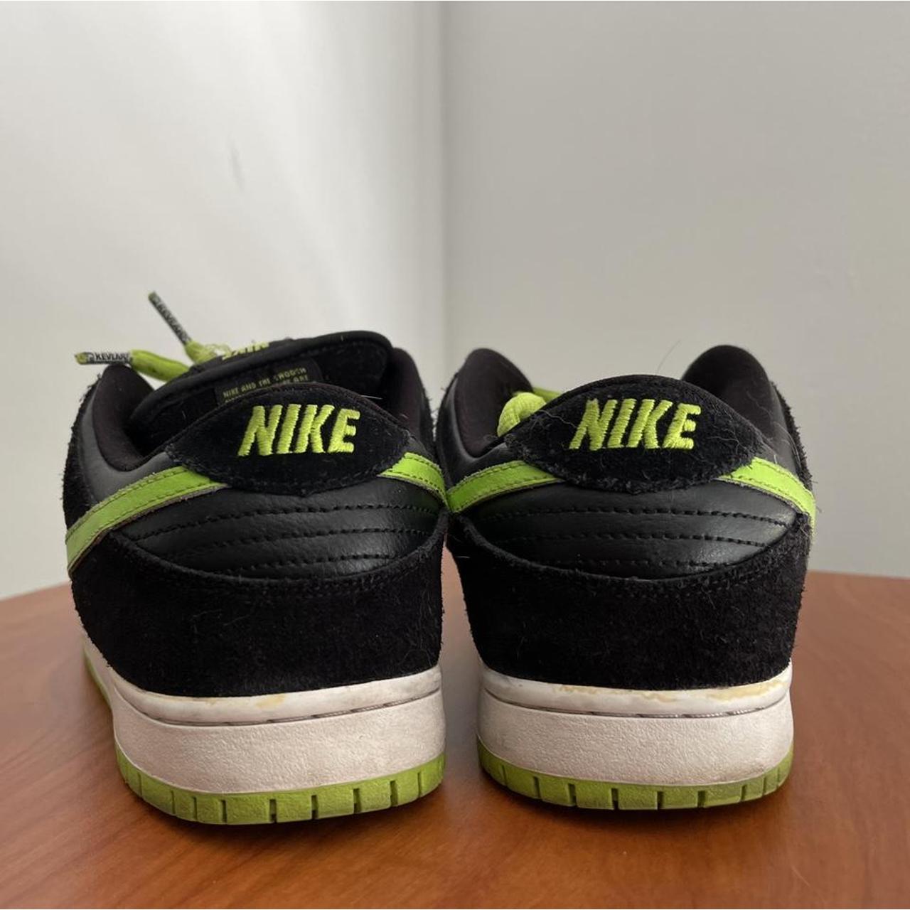 nike sb dunk low neon j pack
