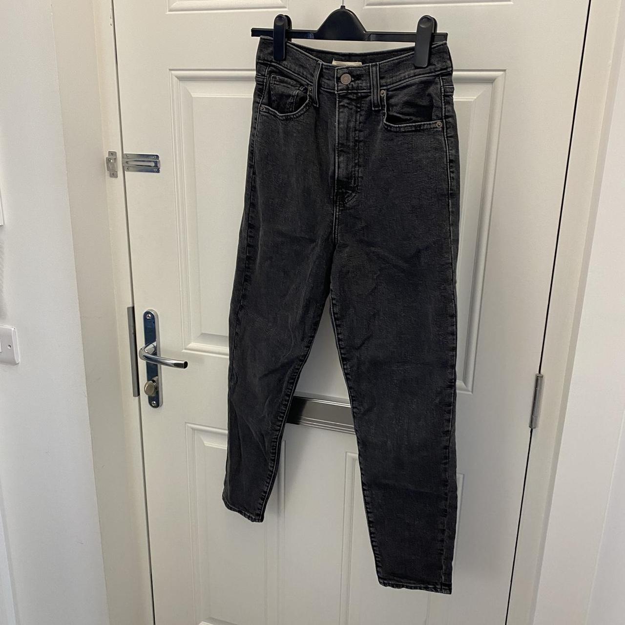 levis high waisted taper
