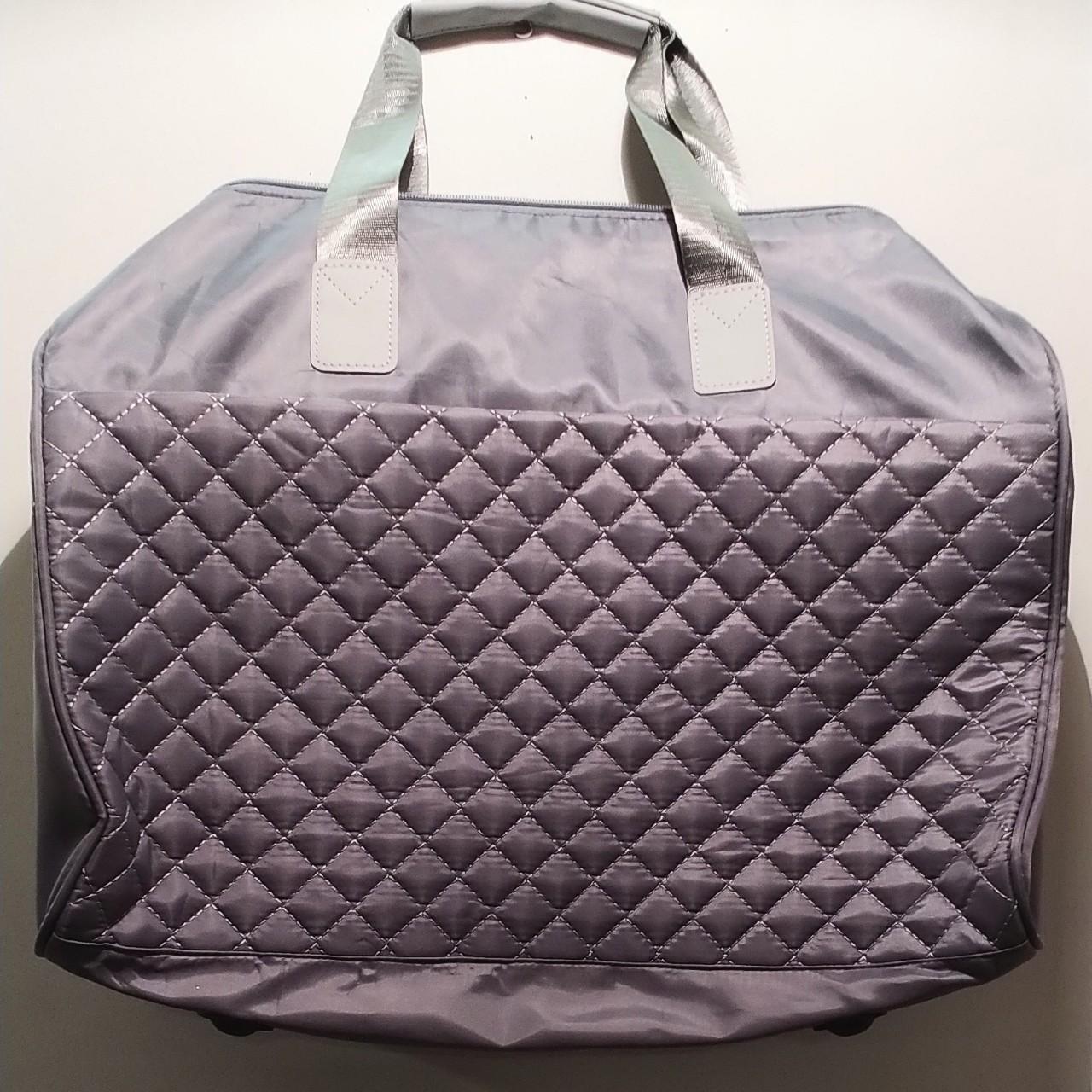 Quilted Duffle Bag Large Size 18" x 15" x 9" Grey... Depop