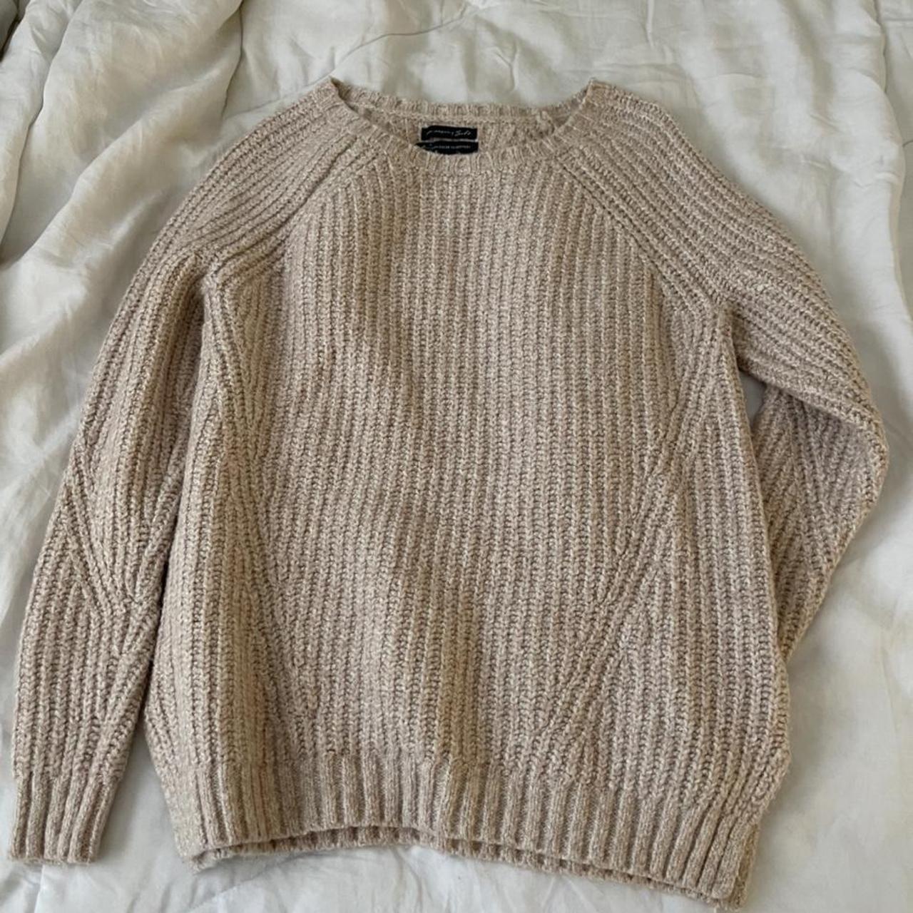 Medium American eagle sweater, wore twice - Depop