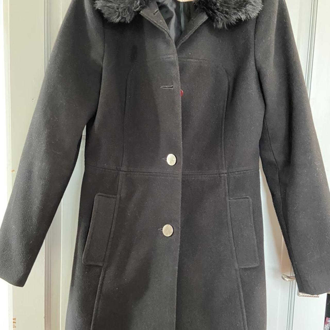 Oasis ladies winter coat with detachable faux fur... Depop