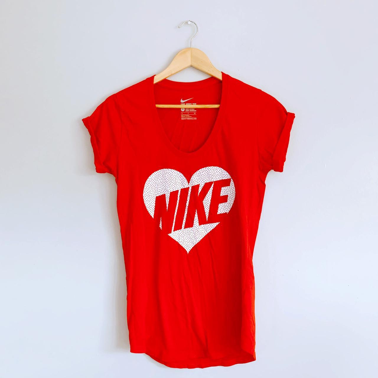 nike heart shirt