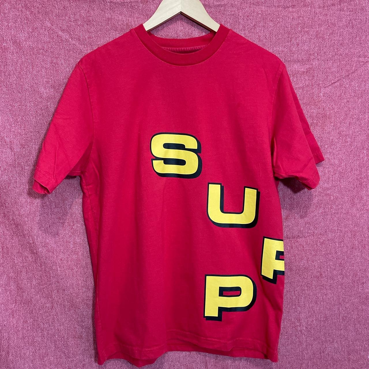 Supreme stagger tee in red ❤️🔥❤️ , ✔️ 10/10 great...