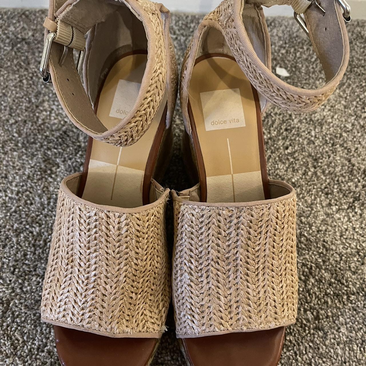 Dolce vita tan on sale wedges