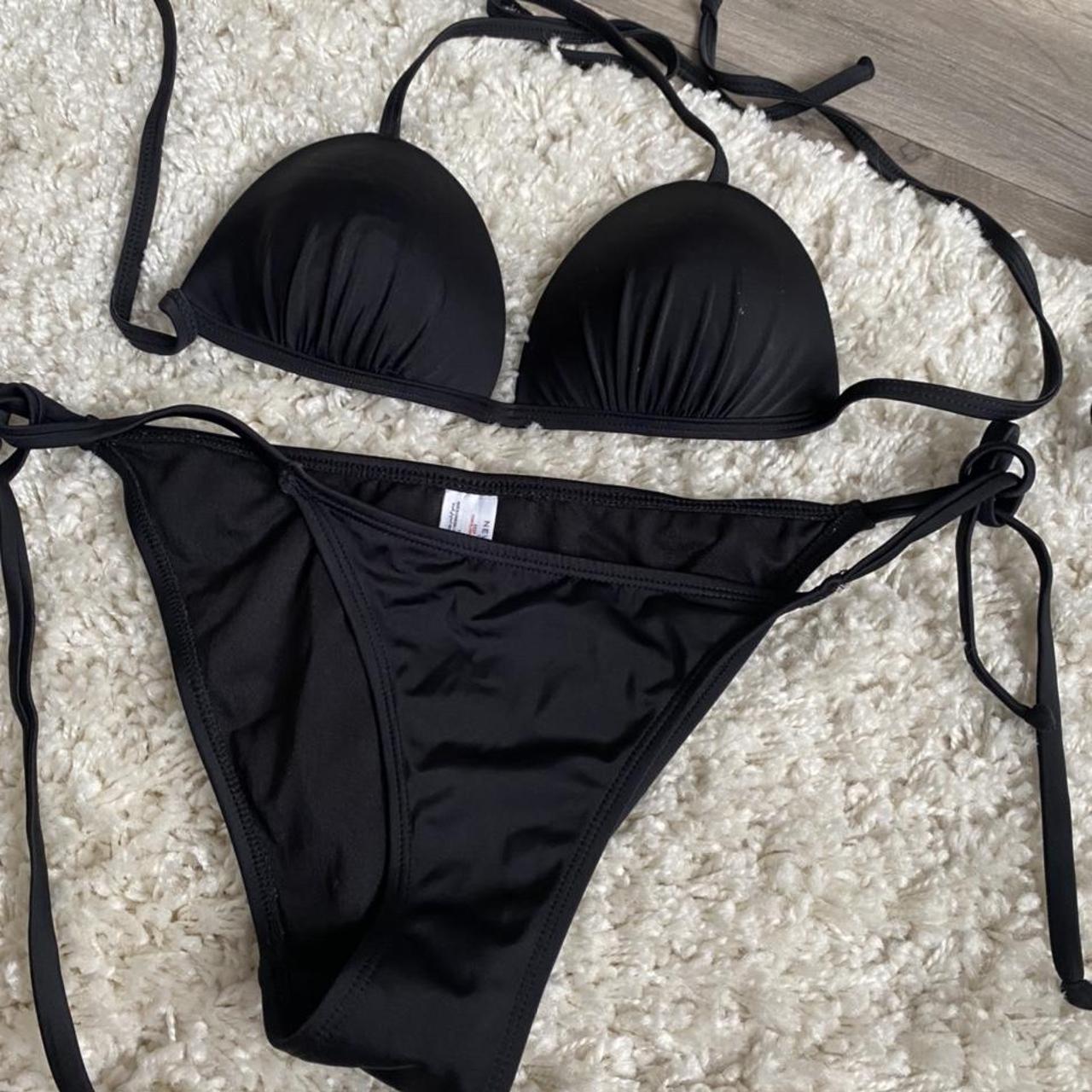 Black strappy bikini - Depop