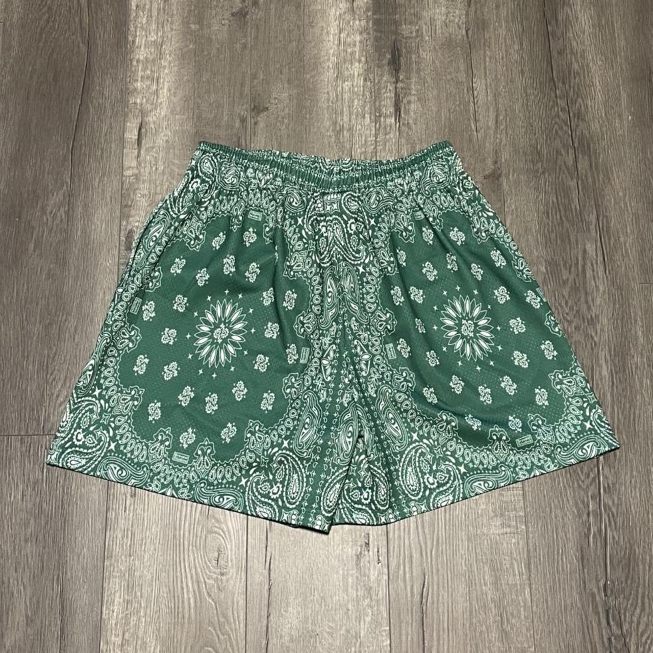 BRAVEST STUDIOS PAISLEY SHORTS GREEN - des demis crampon adidas