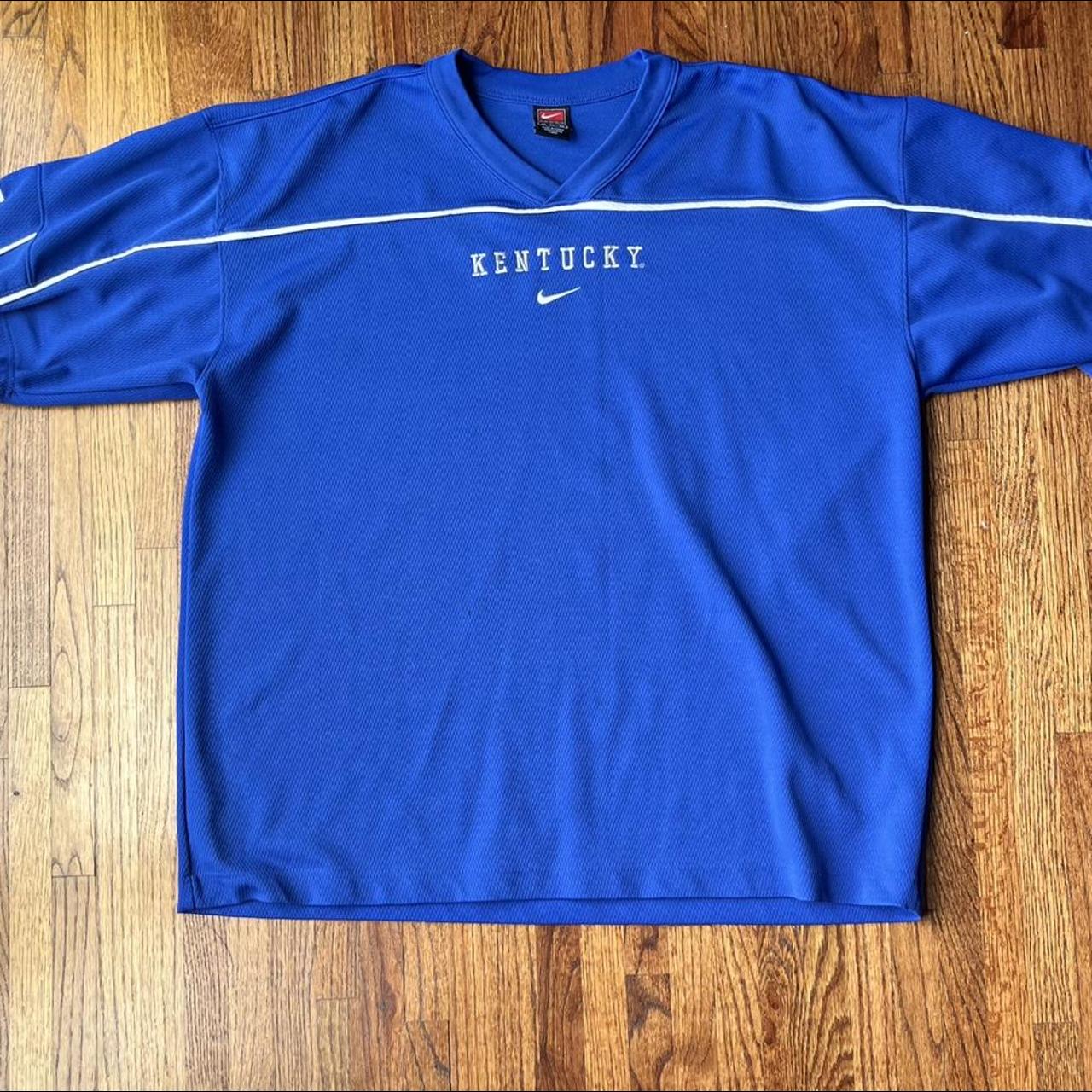 Vintage 90’s Kentucky Warm Up Shirt! Good Condition... - Depop