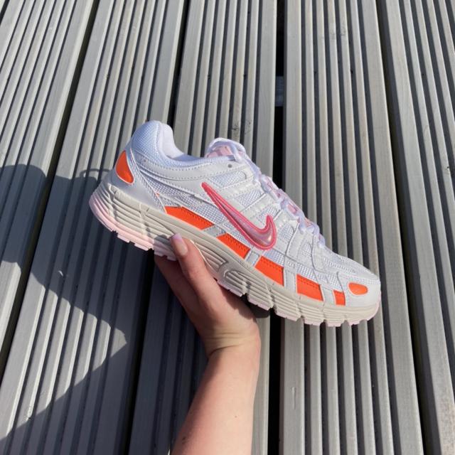 nike p600 orange