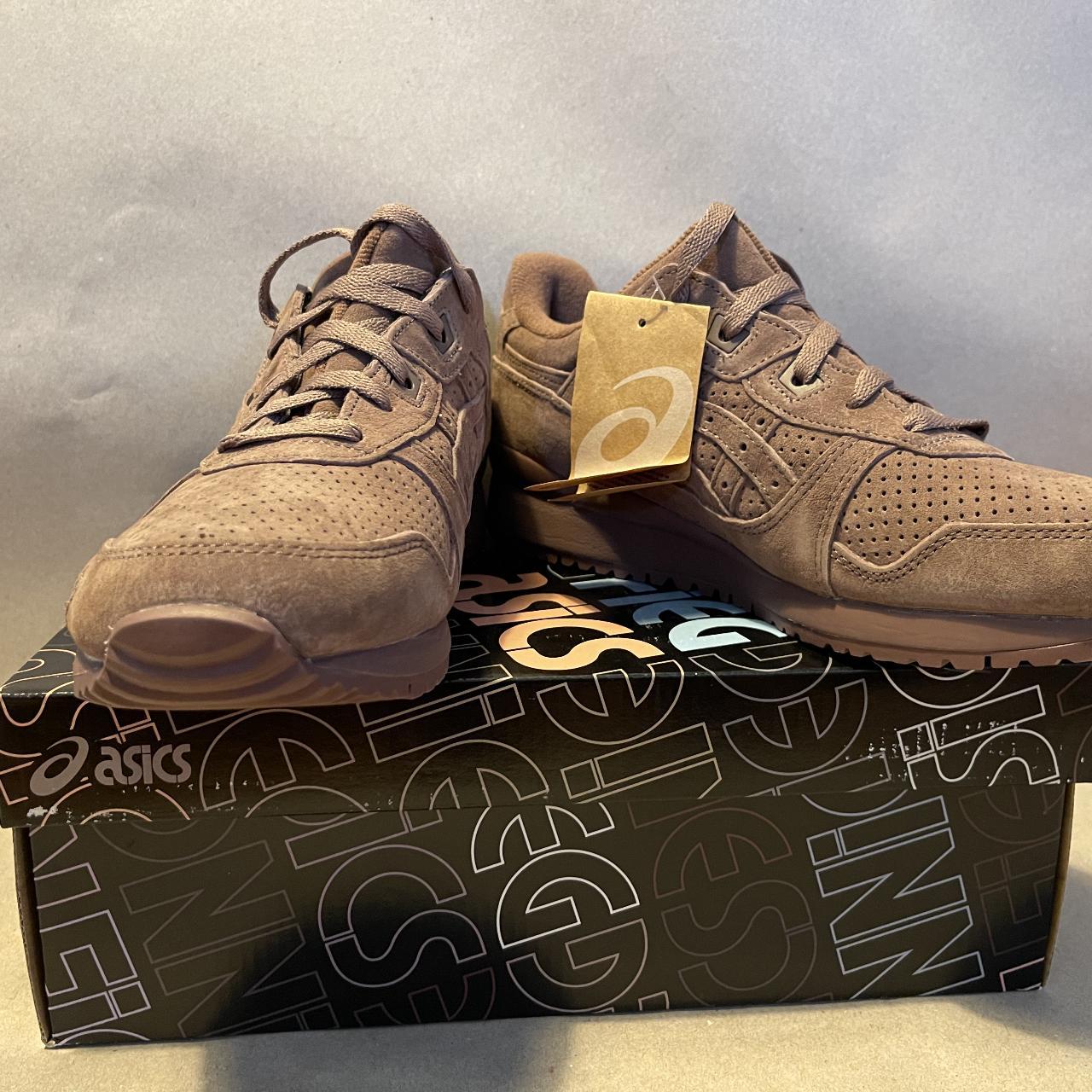 Asics brown clearance trainers