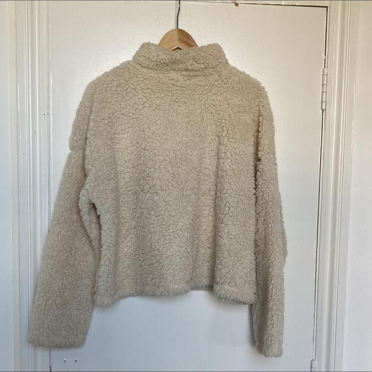 New look teddy bear fleece, super warm and great for... - Depop