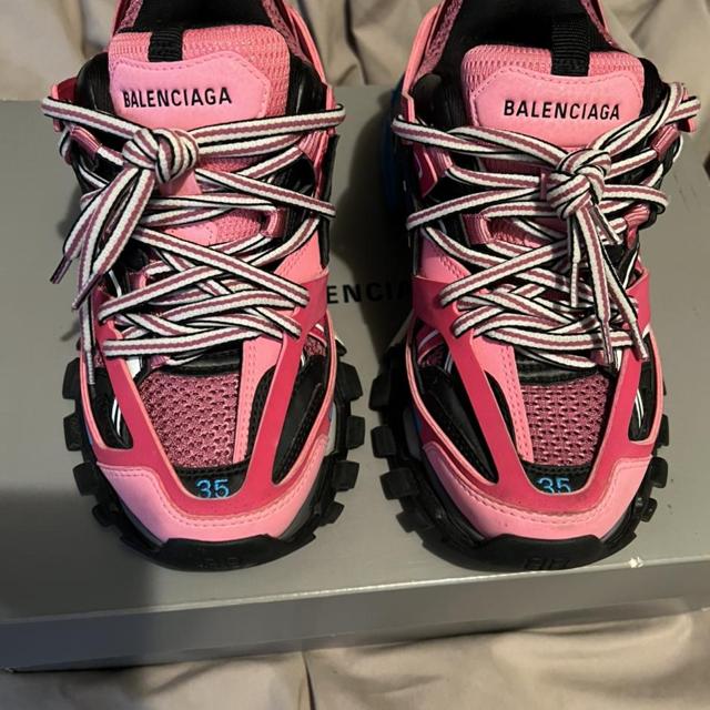 Pink blue and black hot sale balenciaga's