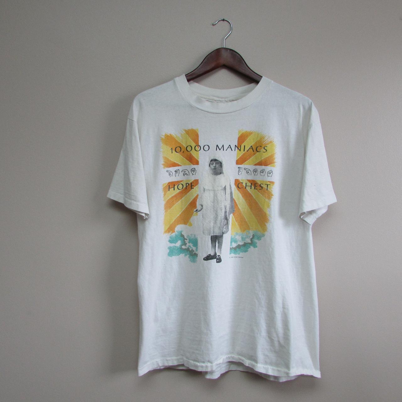 10,000 Maniacs Hope Chest 1990 White Single Stitch... - Depop