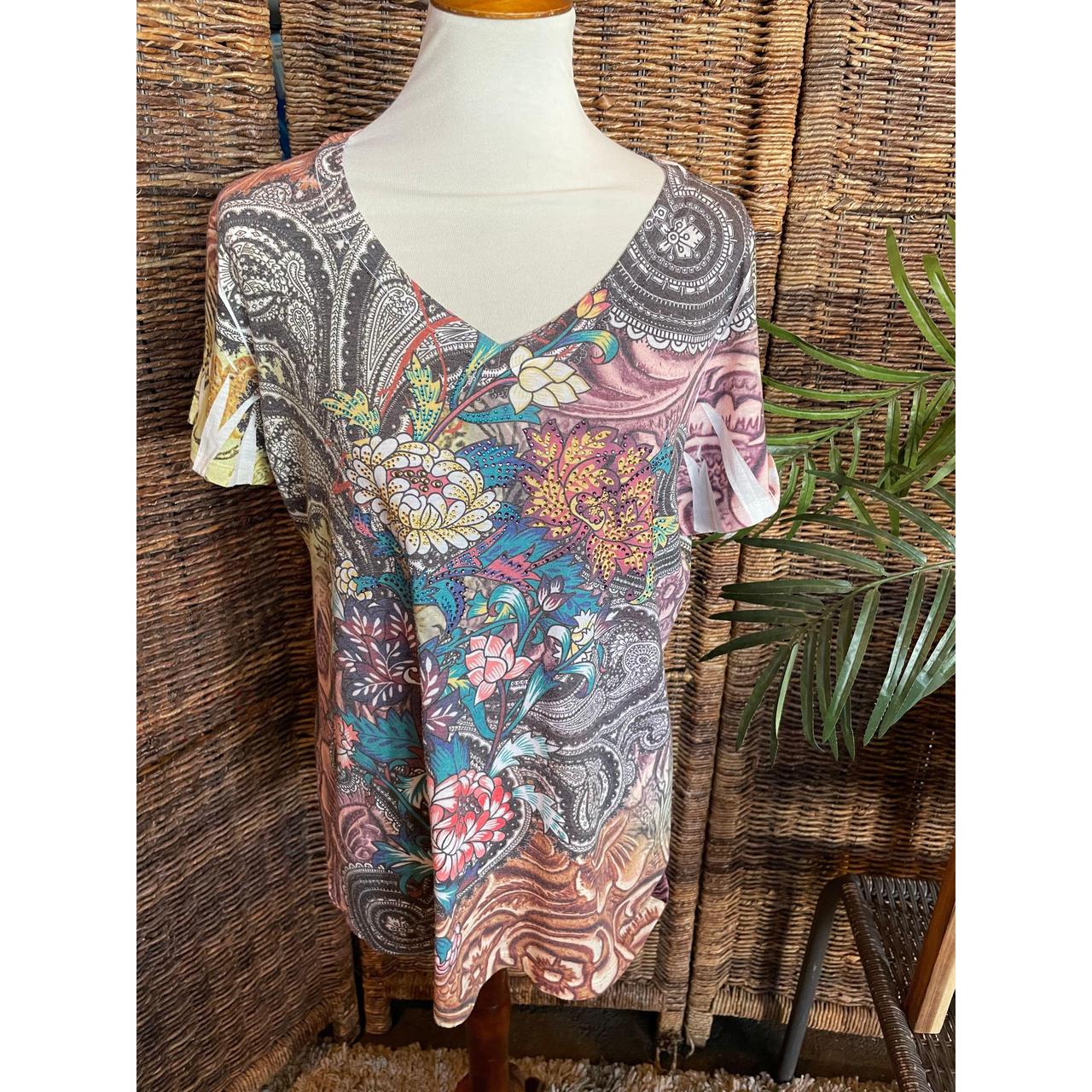 Gorgeous Paisley Multi Color Floral Design with... - Depop