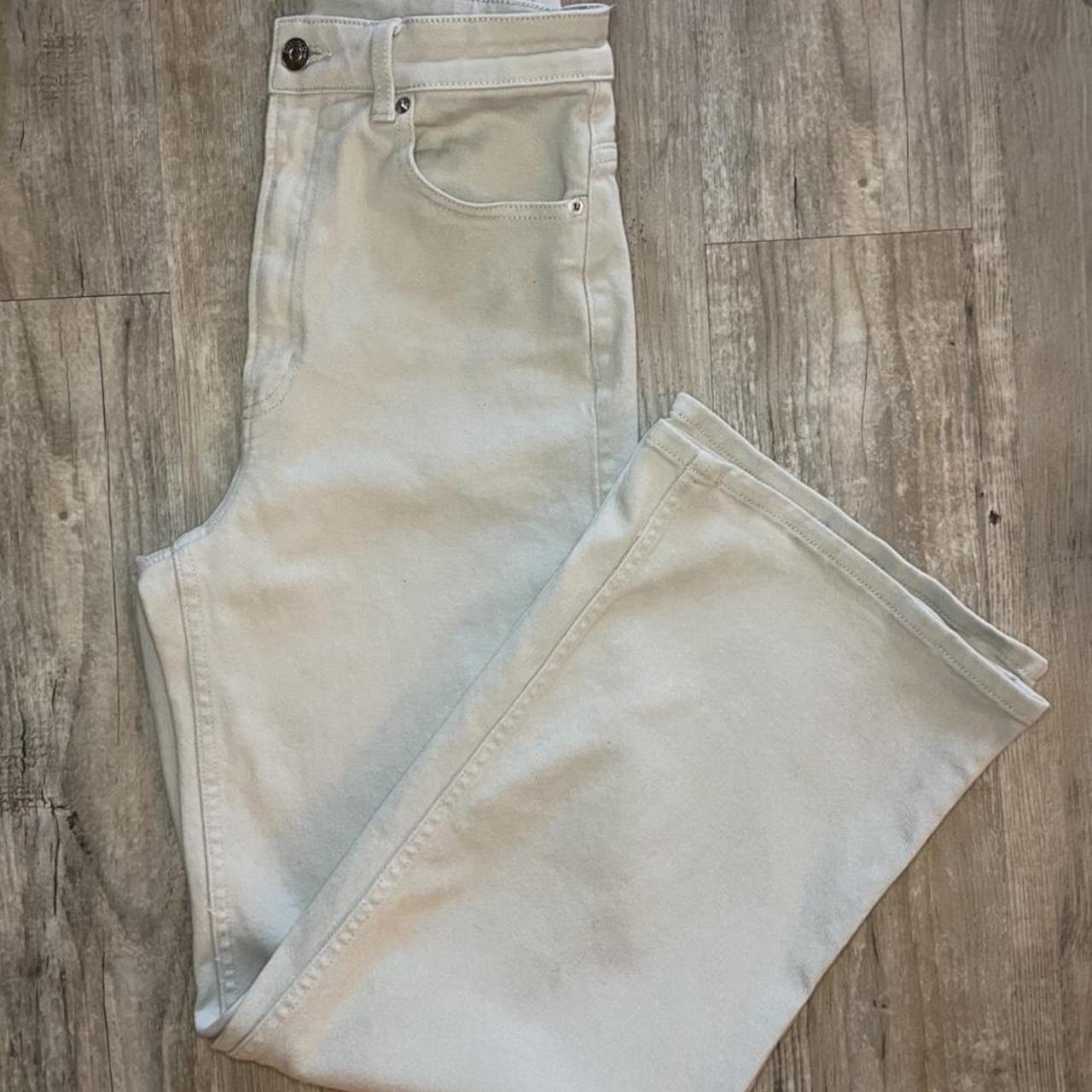 H&M Skater WideLegged Jeans Small stain on pant... Depop