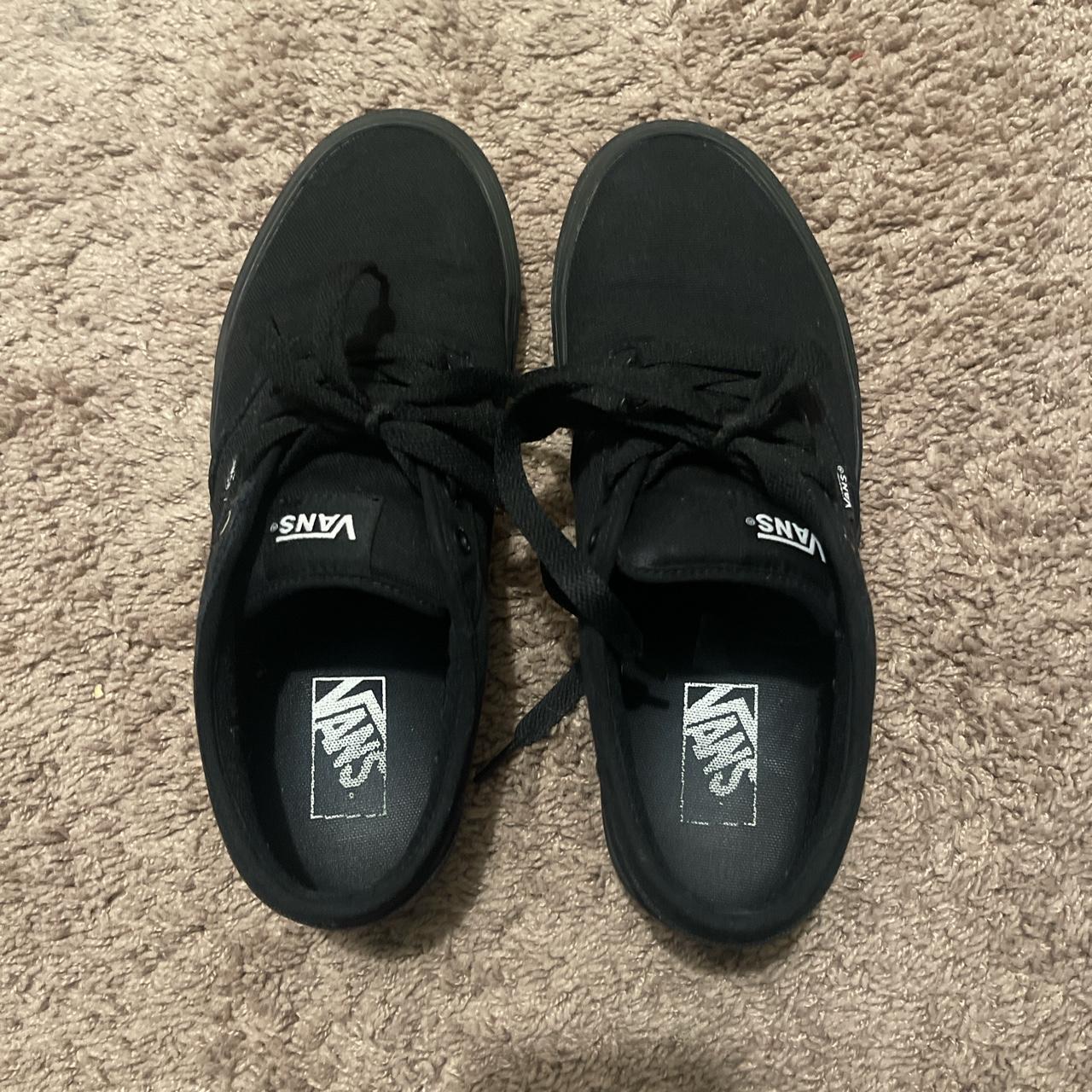 black vans size 7.5