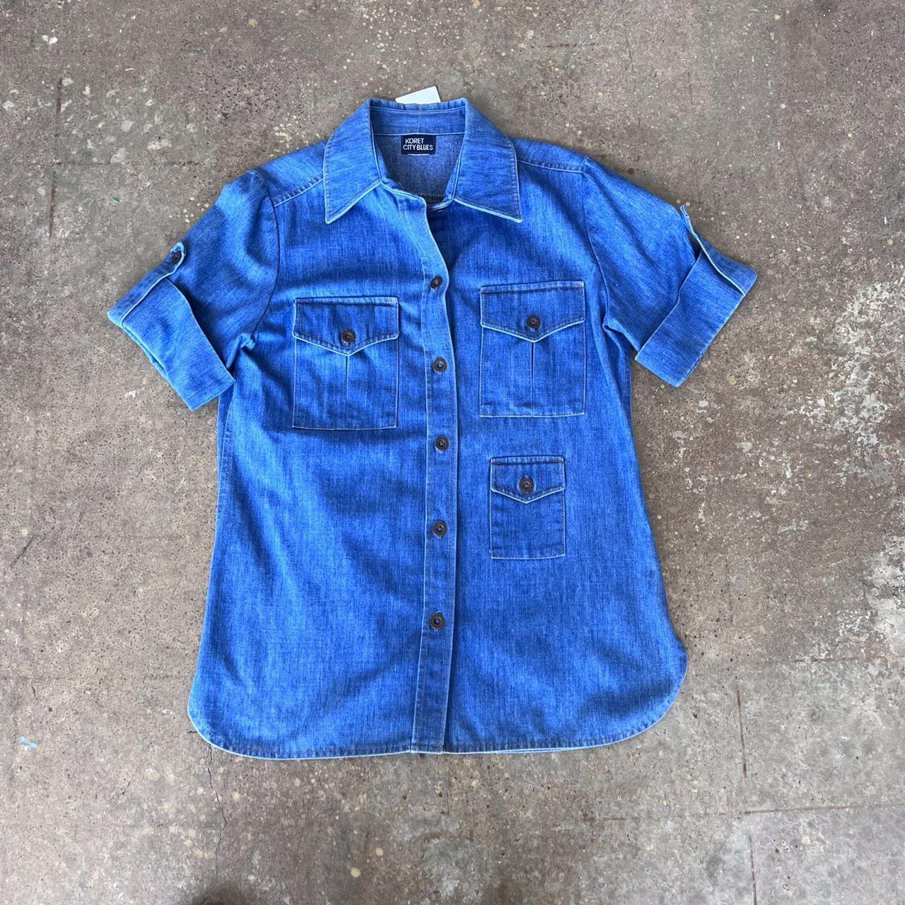 Vintage 1970s denim shirt sleeve button up shirt :)... - Depop