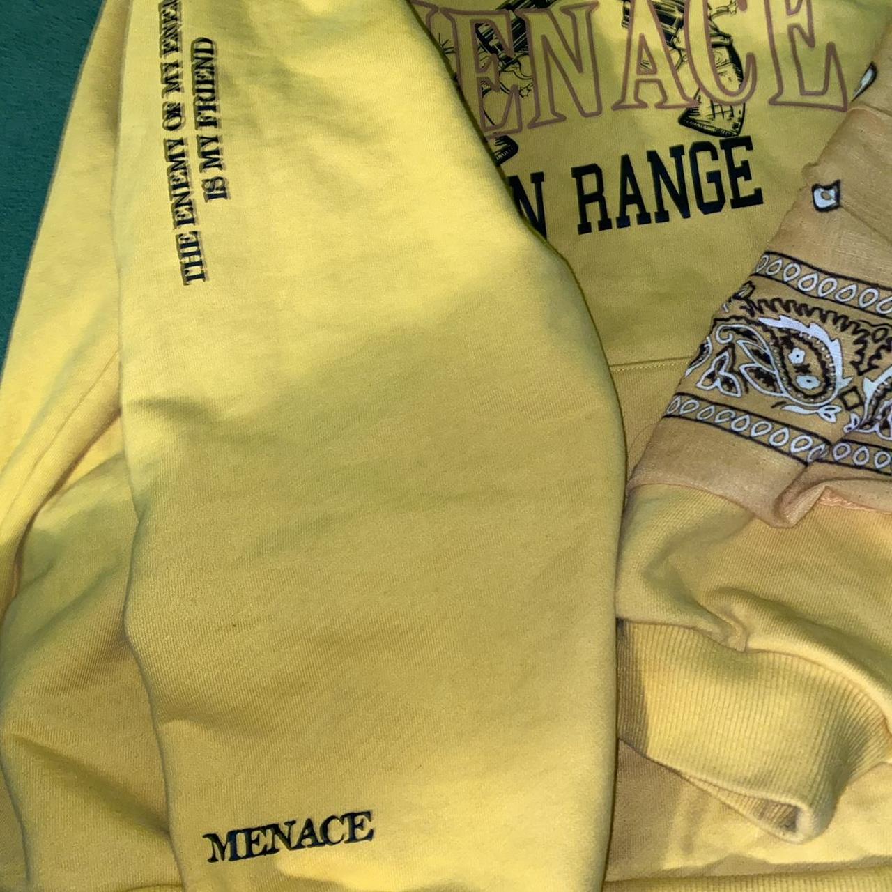 Hype Men's Yellow and Black Hoodie (3)