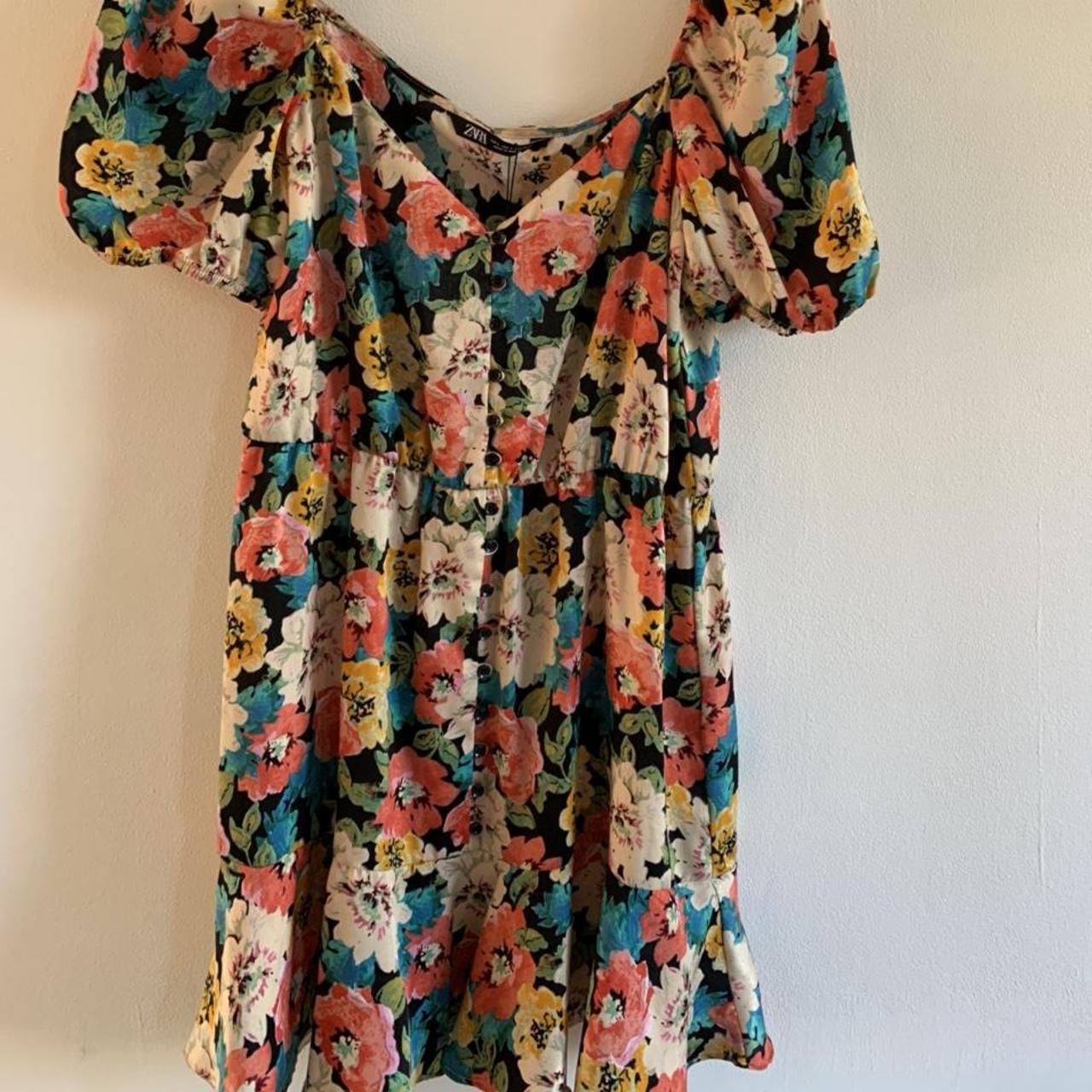 ZARA FLORAL TEA DRESS 💜 Brand new with tags 💜... - Depop