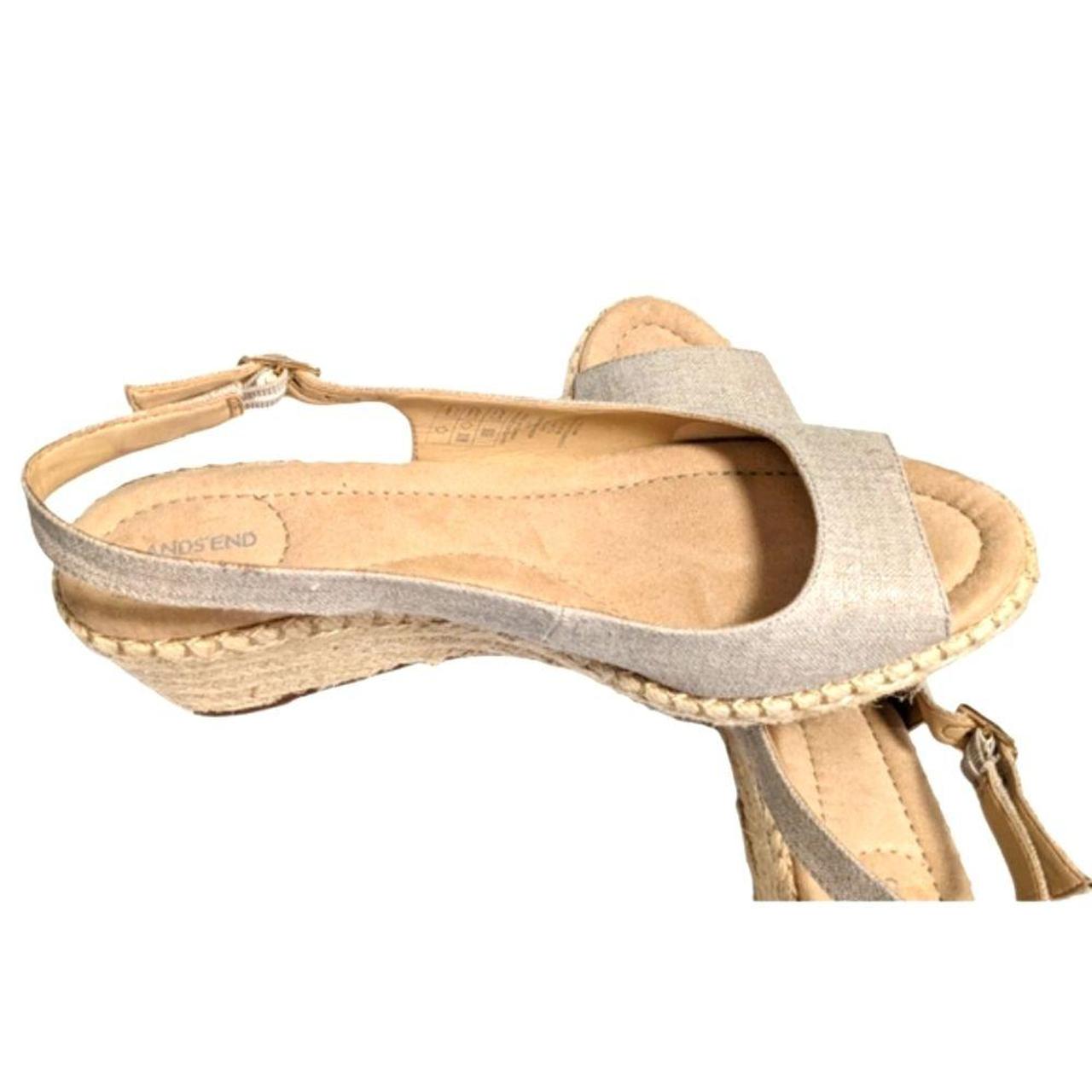 Product Image 1 - LANDS'END Light Tan Sandals sz