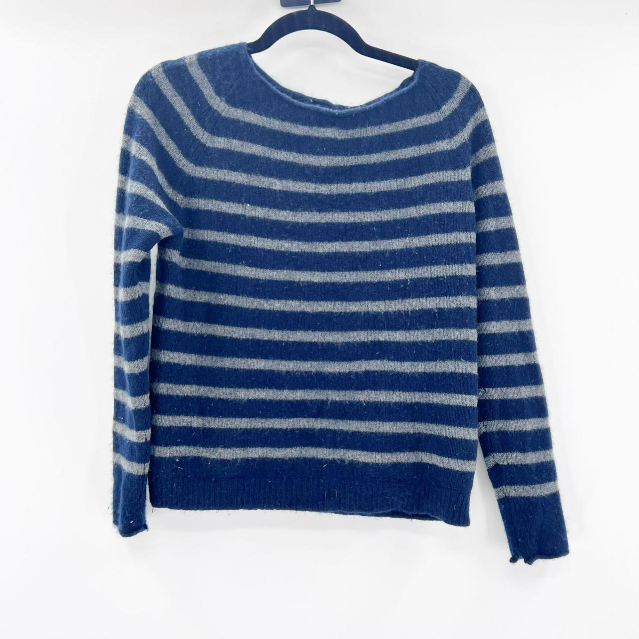 Product Image 1 - Jigsaw Women's Navy Blue Cashmere