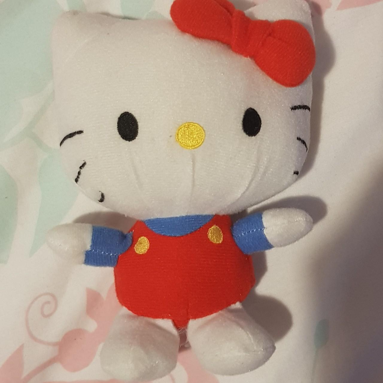 Hello Kitty small plush ꙳⸌♡⸍꙳ - Only within... - Depop