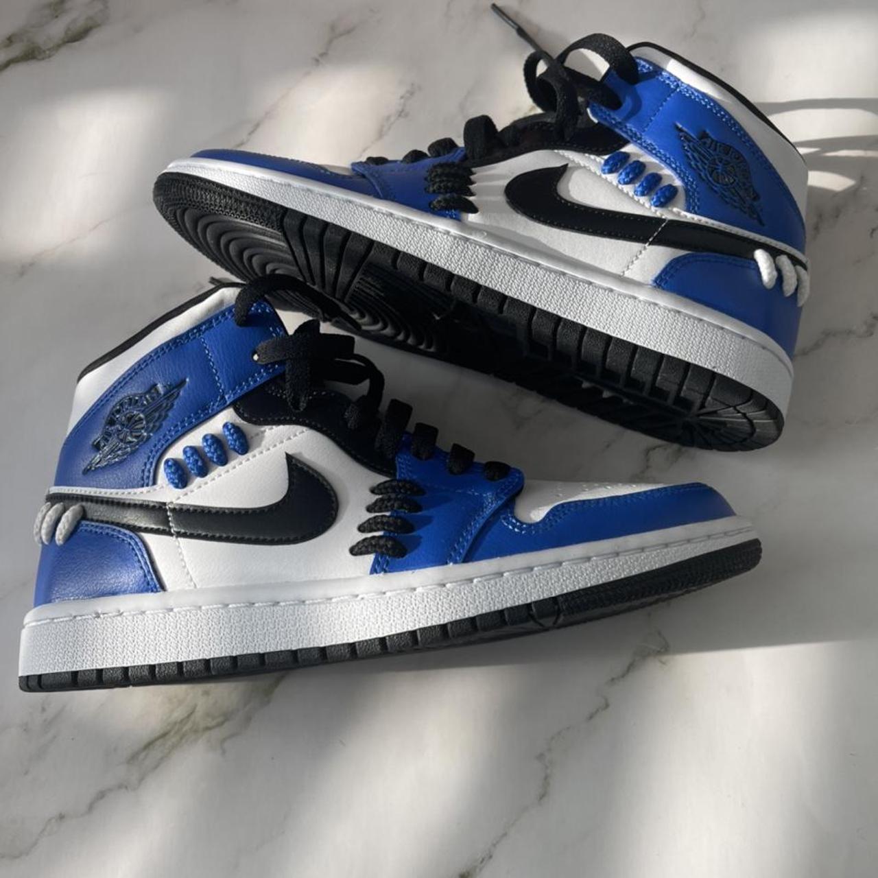 womens jordan 1 blue and white