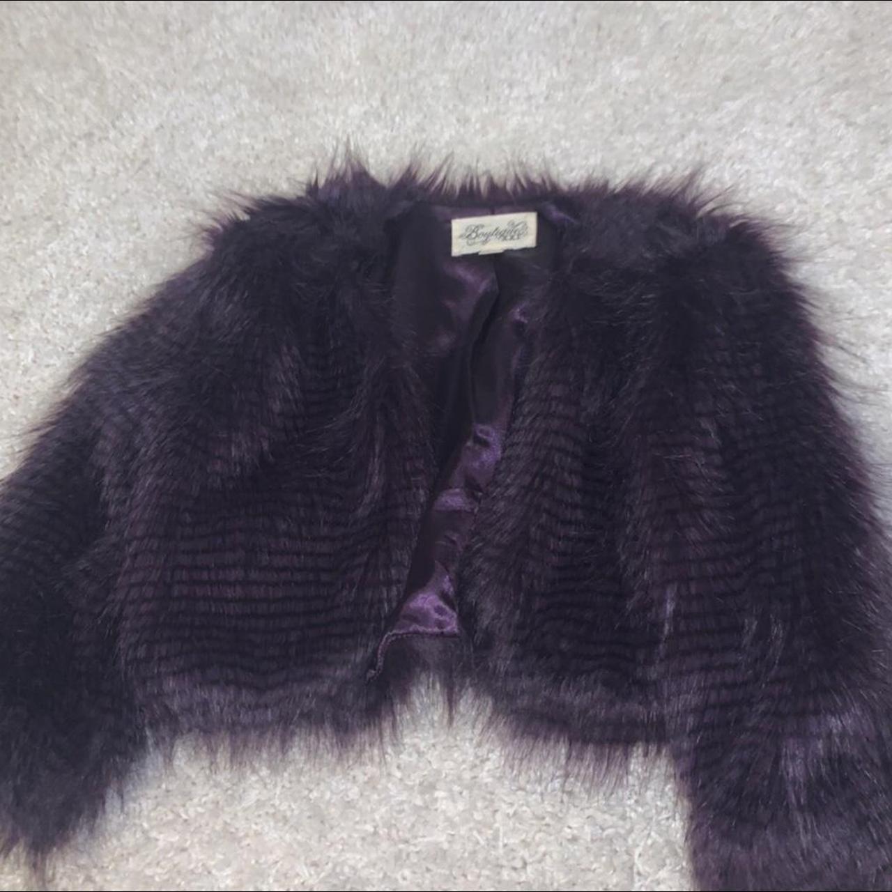 Super fun purple and black faux fur bolero... - Depop