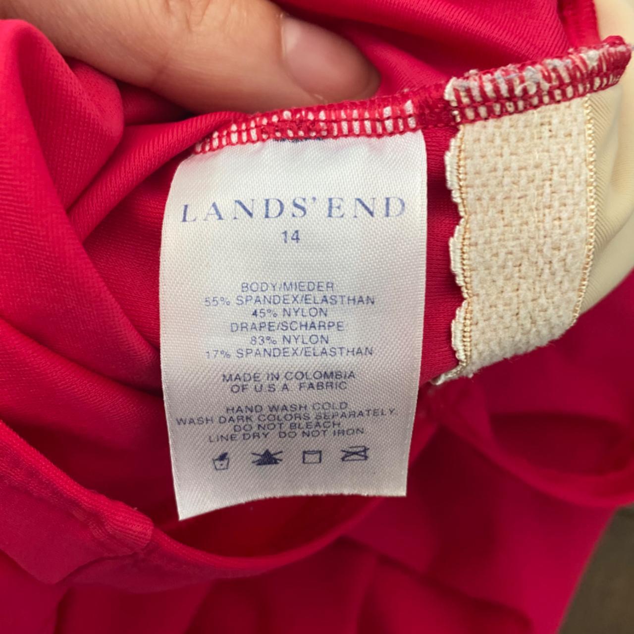 Lands’ End Women’s 14 Swimsuit. Gorgeous swimsuit.... - Depop