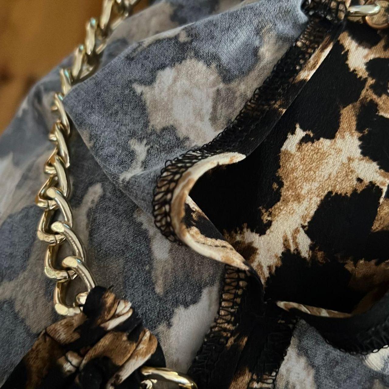 Product Image 4 - Thalia Animal Print Top Size