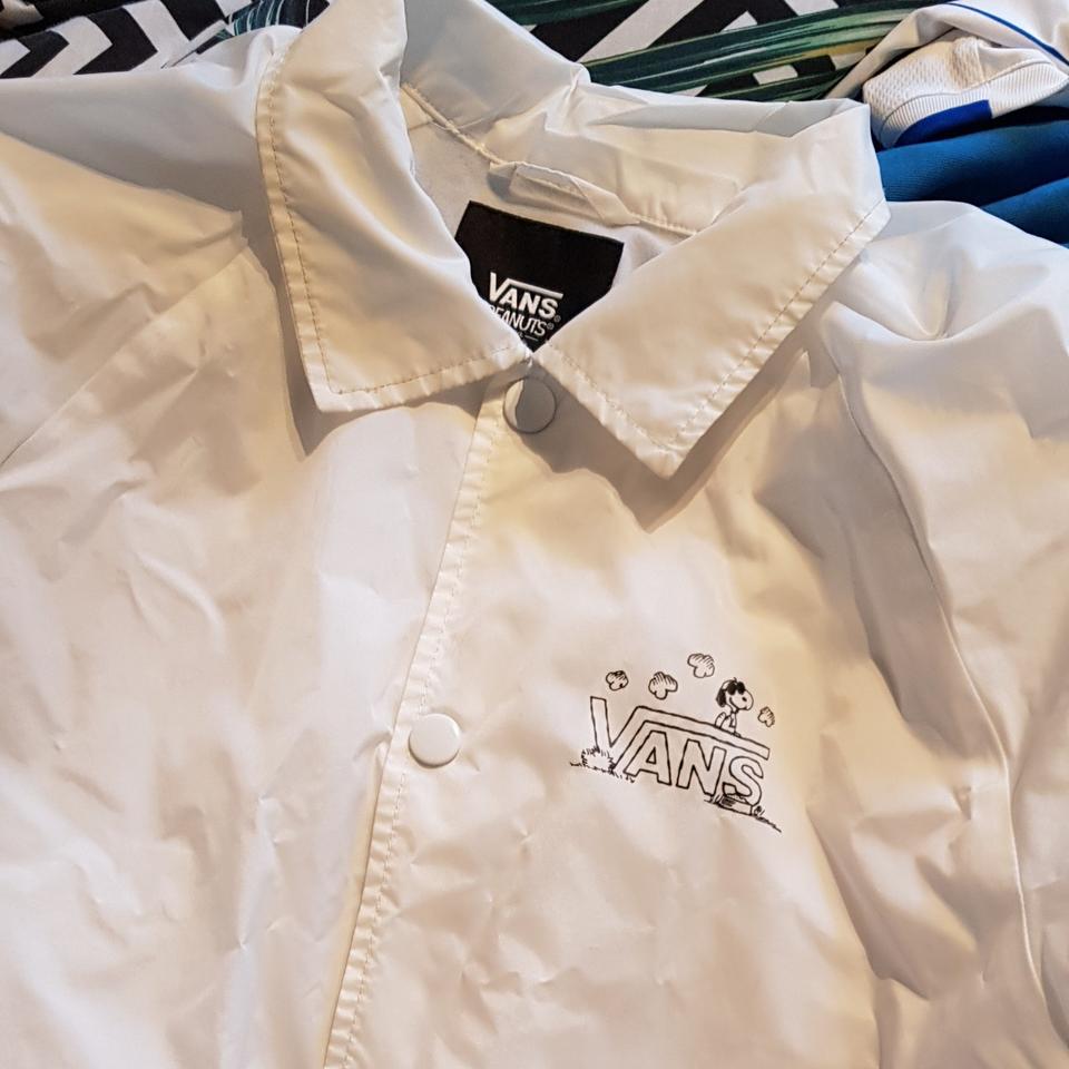 Vans deals snoopy jacket