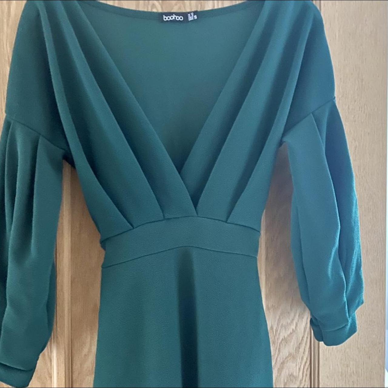 Gorgeous Green dress from boohoo, worn to a wedding!... - Depop