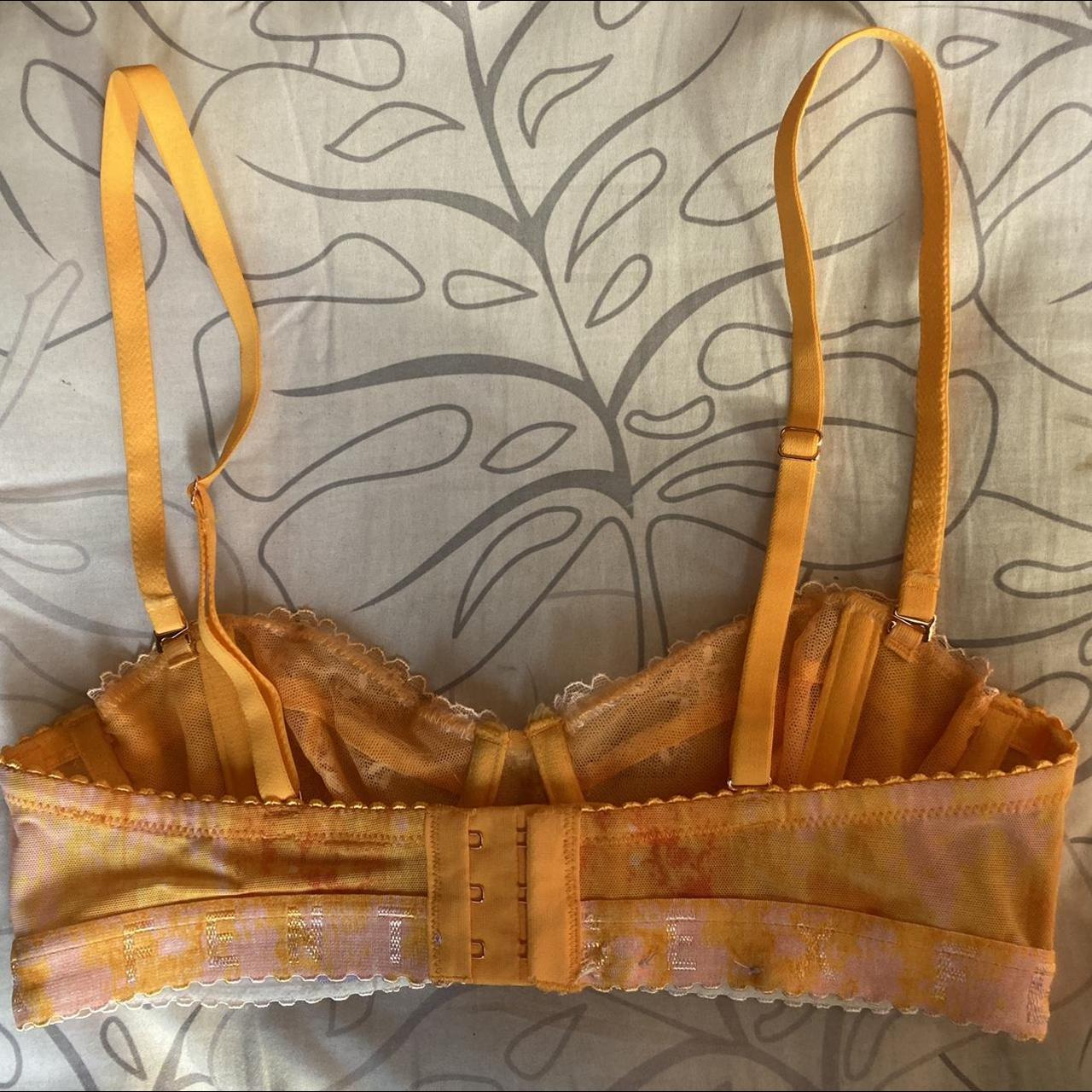 Savage X Fenty Women's Bra | Depop