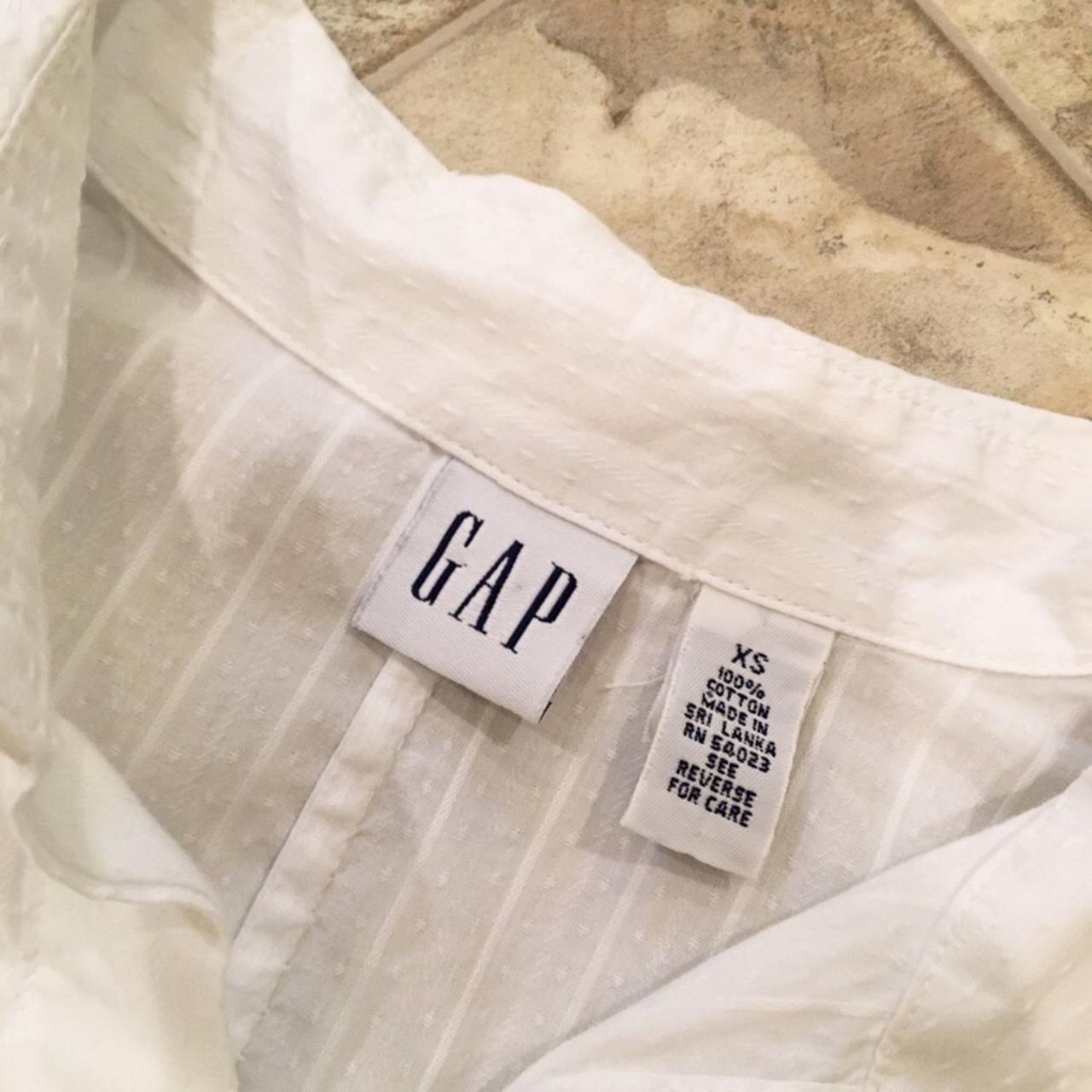 GAP white button down blouse | hidden buttons | ties... - Depop