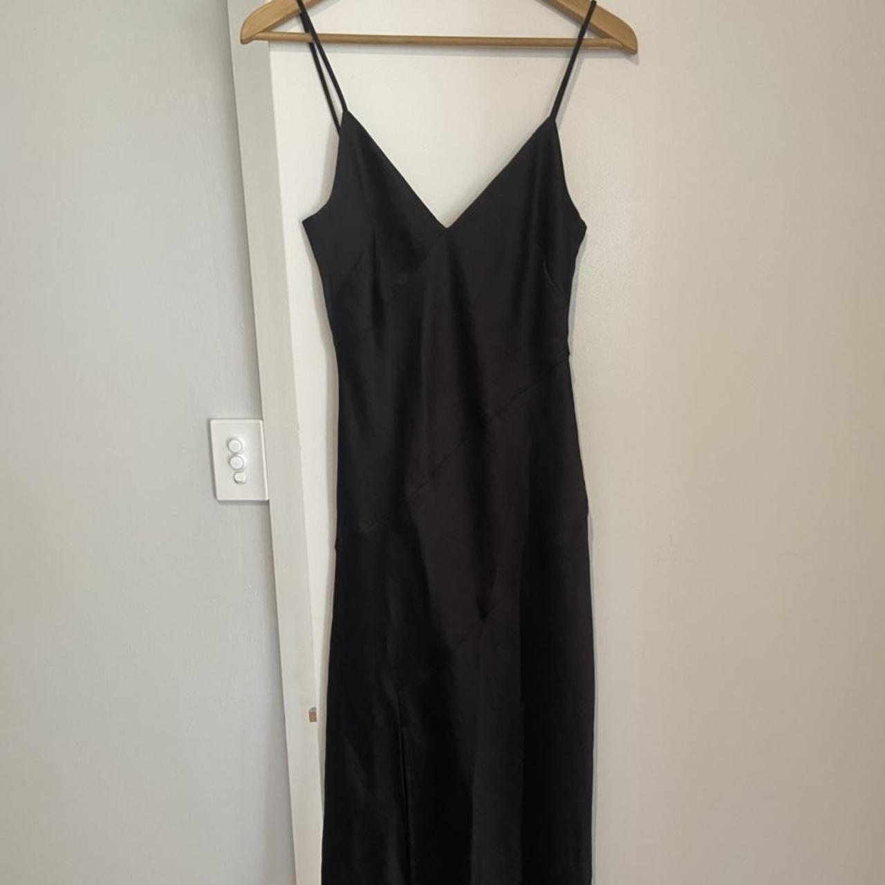 Bec bridge Gabrielle V dress size but would Depop