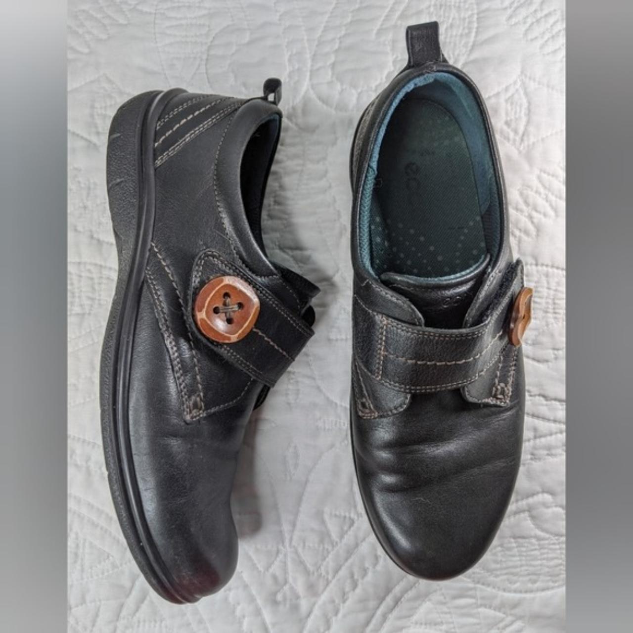 ecco women's leisure slip on loafer flat