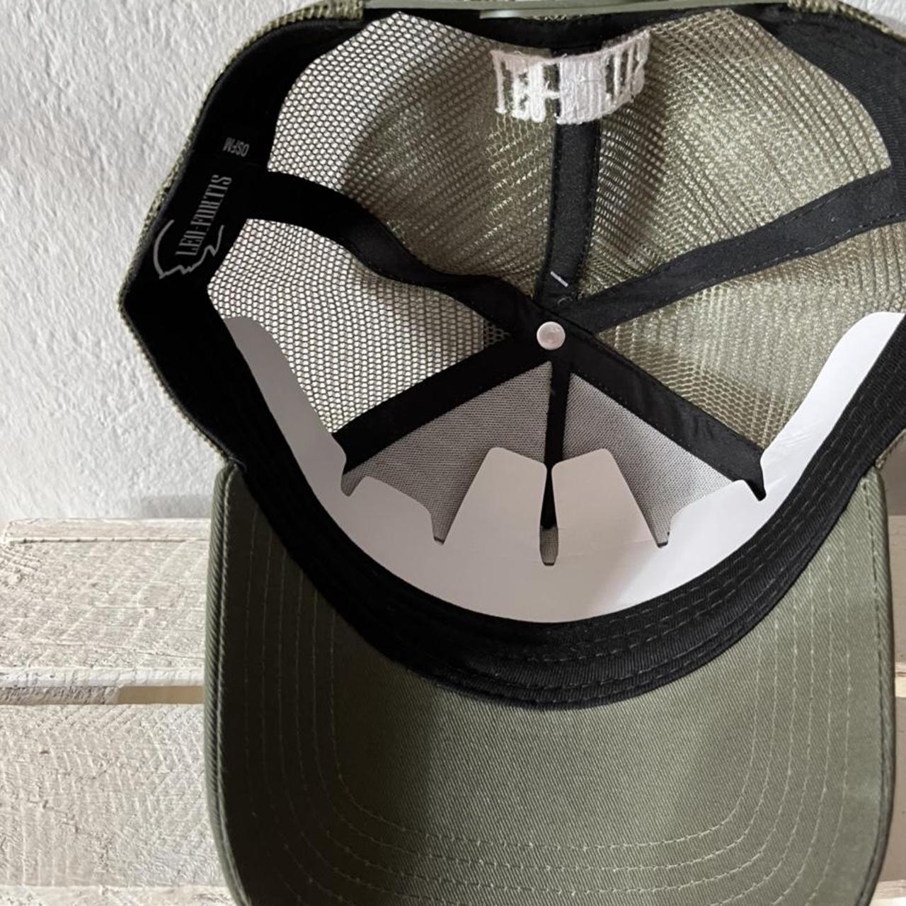 Leo fortis distressed trucker hat in olive