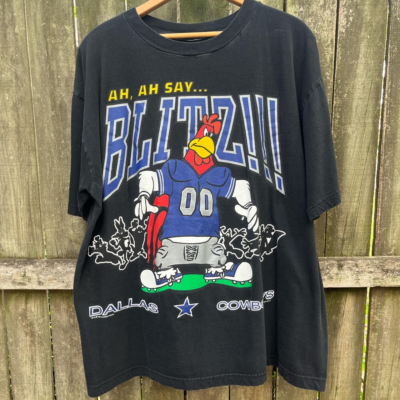 vintage Looney tunes x Dallas Cowboys tee shirt, Men's Fashion