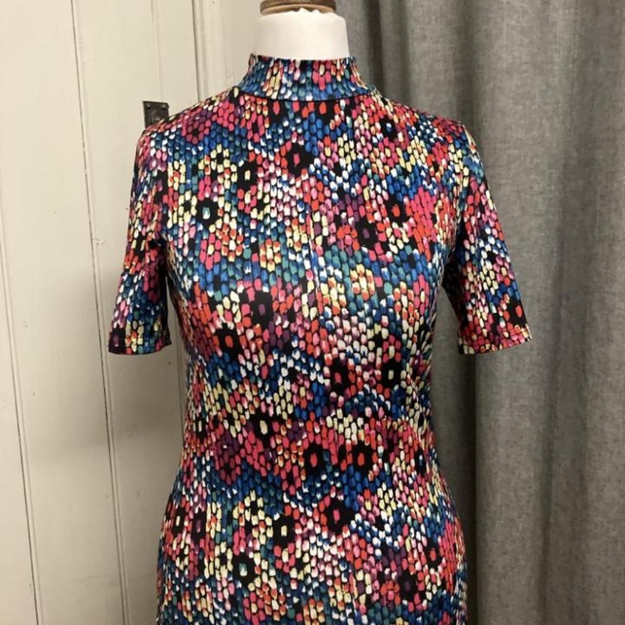 Oasis Women's Tshirt Depop