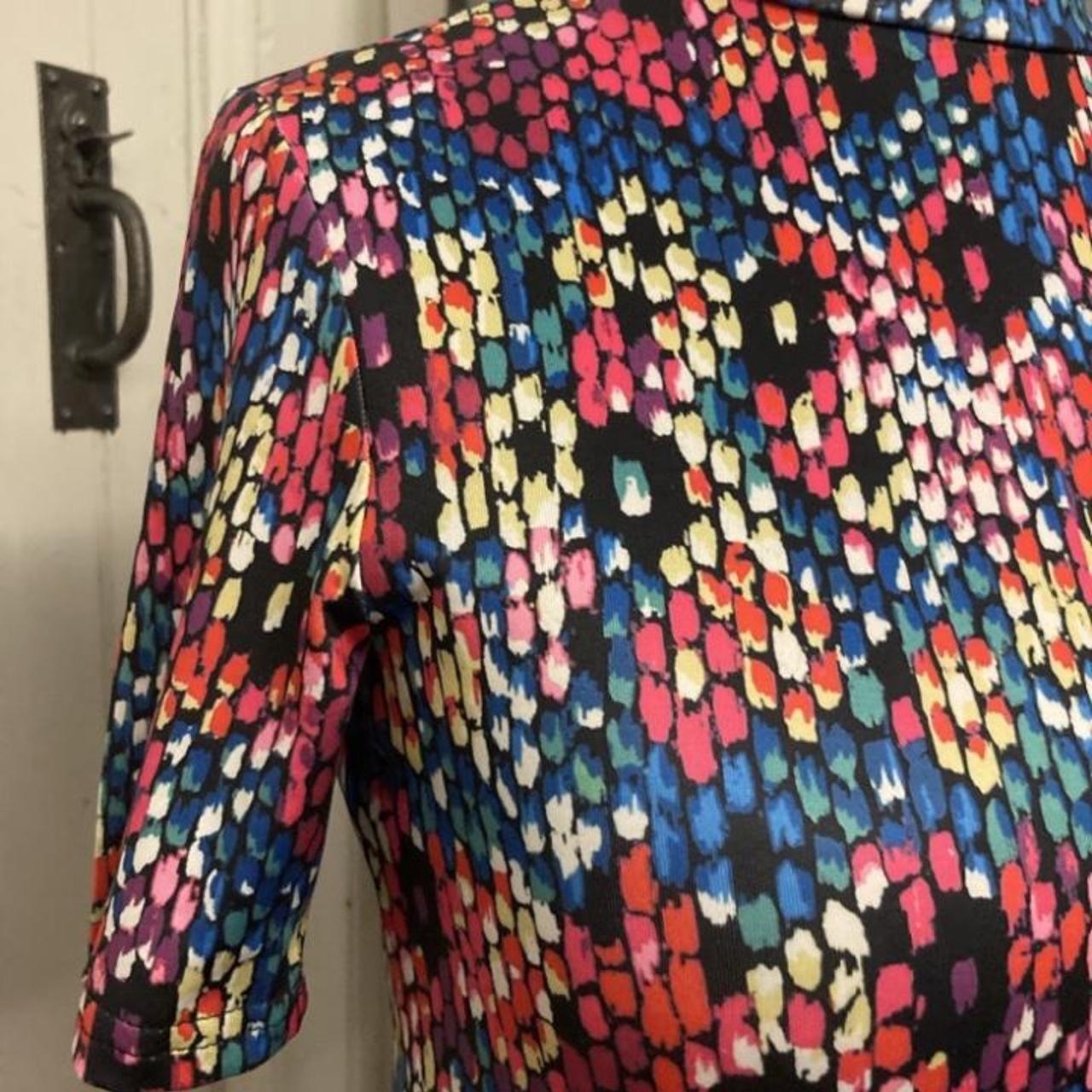 Oasis Women's Tshirt Depop