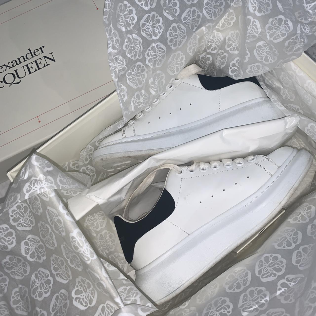 Alexandra store queen trainers