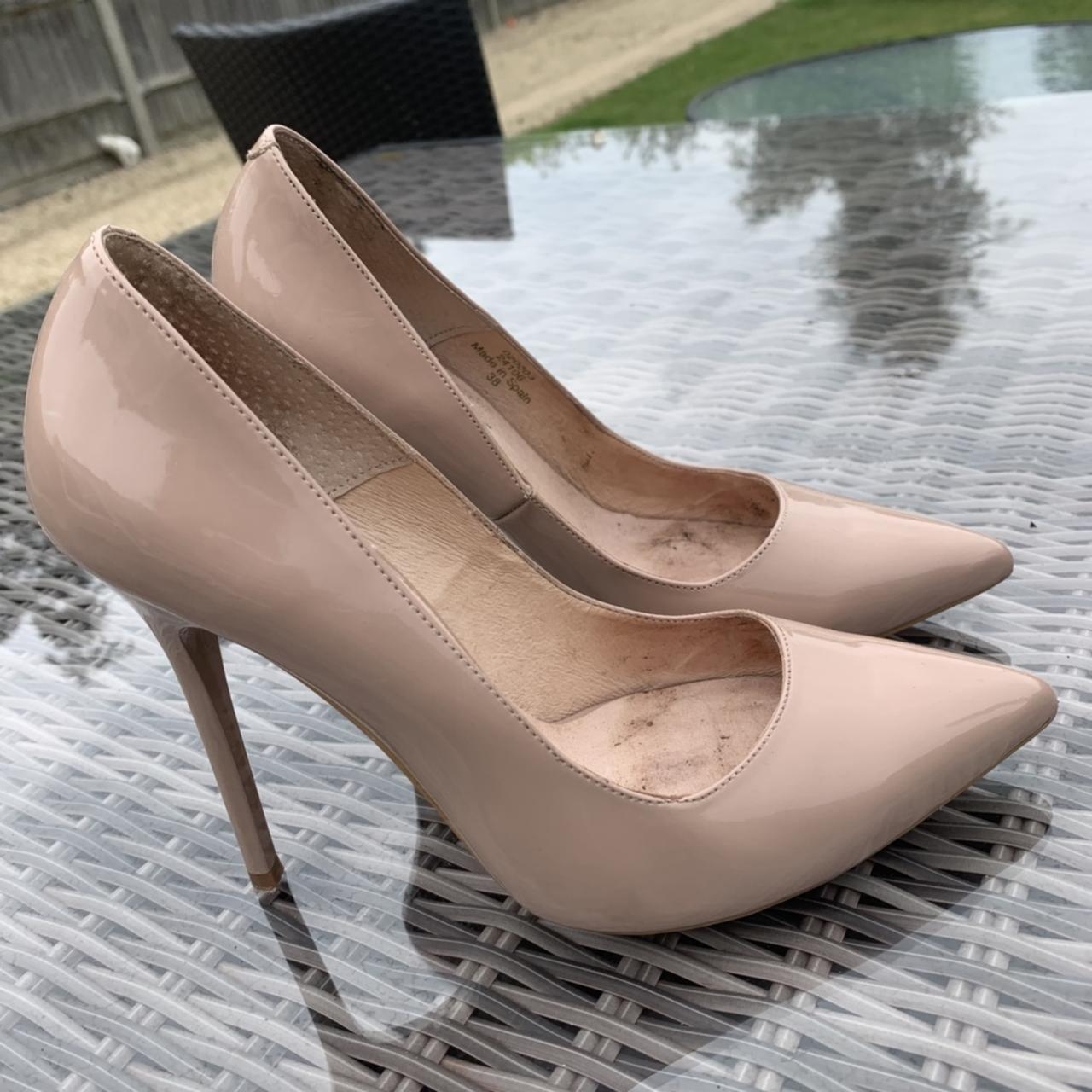 Nude clearance heels office